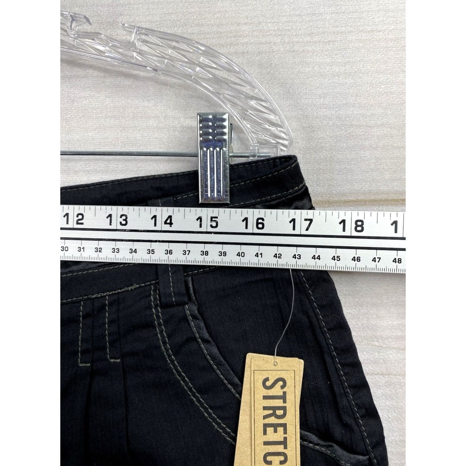DKNY DKNY Jeans Shorts Womens Juniors 11 Black Satin Trim Pleated Stretch NWT 90s Vintage Style Chino Pants Shorts Size 32" / US 10 / IT 46 - 3 Thumbnail