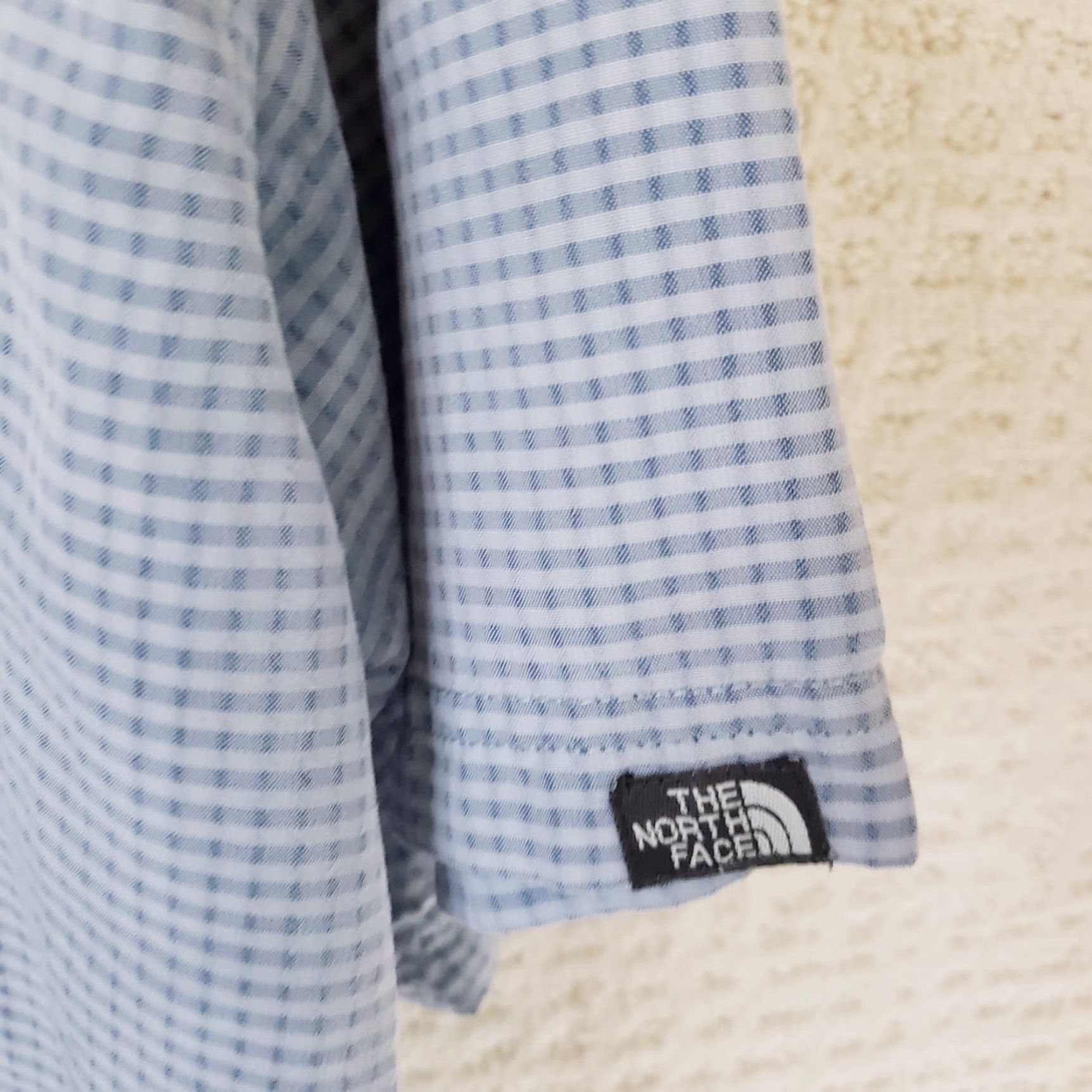 The North Face The North Face Shirt Button-Up Short Sleeve Check Blue XL Men Modern Outdoors Hiking Camping Adventure Mens Regular Fit Size US XL / EU 56 / 4 - 6 Thumbnail