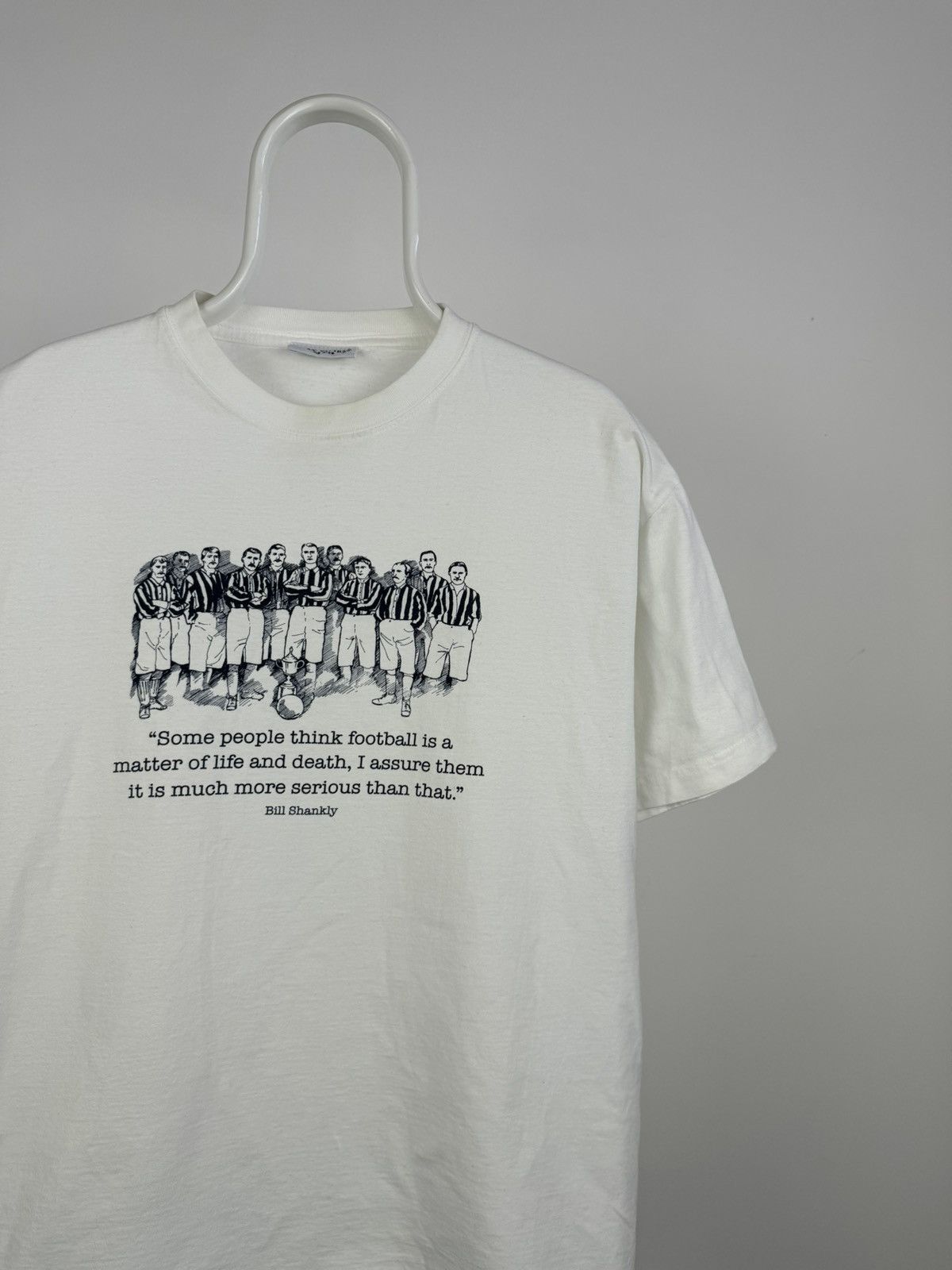 Vintage Vintage Bill Shankly Liverpool Past Time Tshirt Size US M / EU 48-50 / 2 - 2 Thumbnail