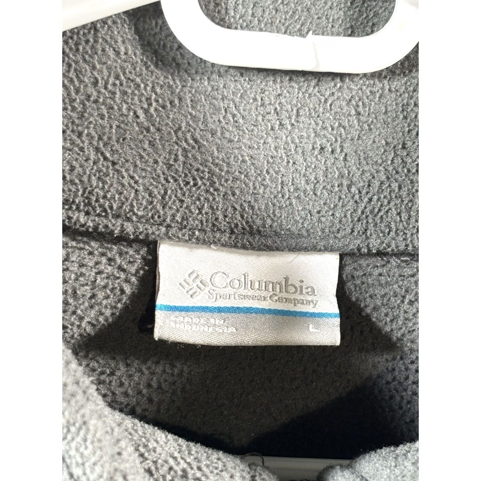 Vintage Columbia Women's Fleece Comfort Jacket Zip Up Gray Large Distressed Solid Jacket Womens Regular Size L Columbia Omni Heat Size L / US 10 / IT 46 - 5 Thumbnail