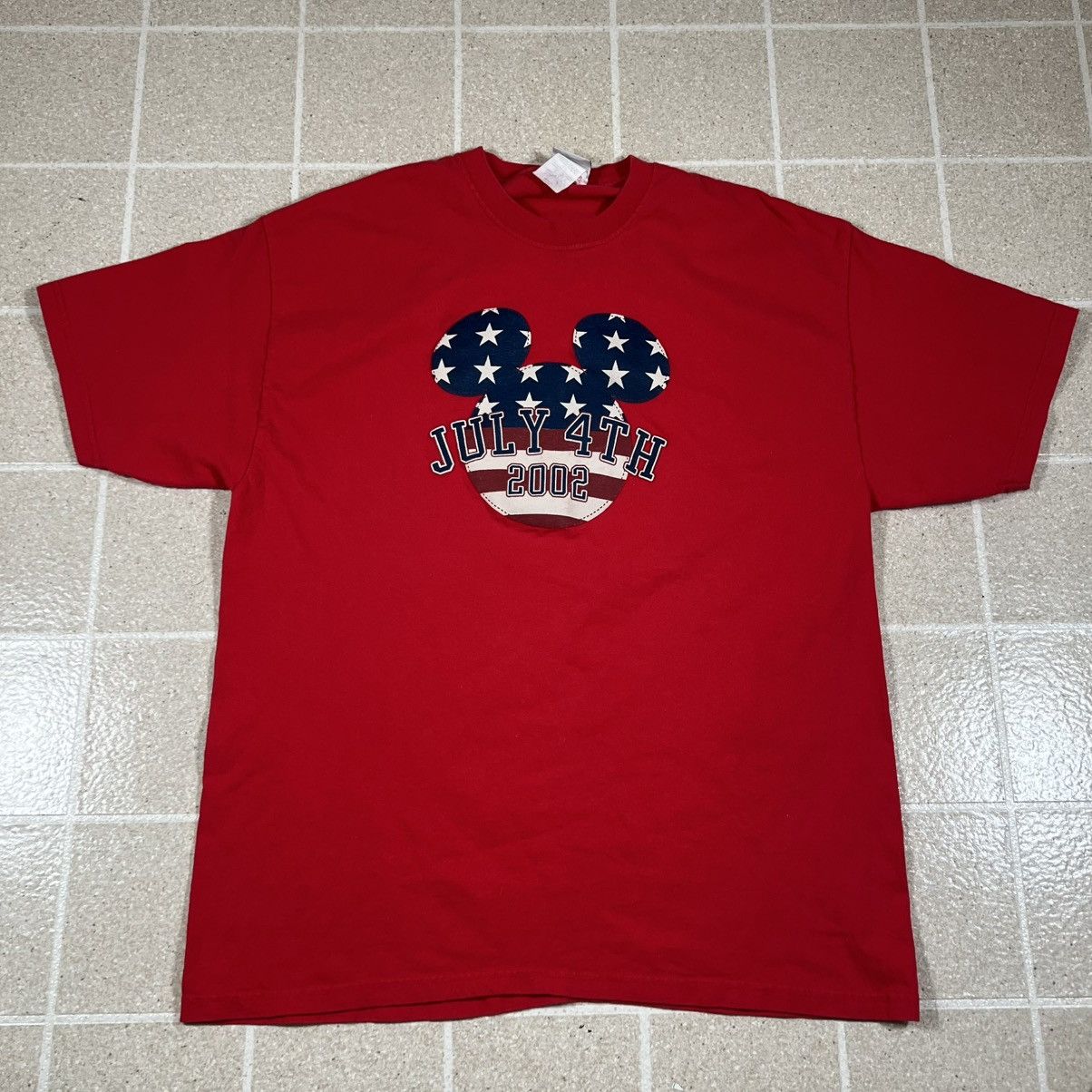 Disney Vintage Disney Store Mickey Mouse July Tshirt Sz L America Size US L / EU 52-54 / 3 - 1 Thumbnail