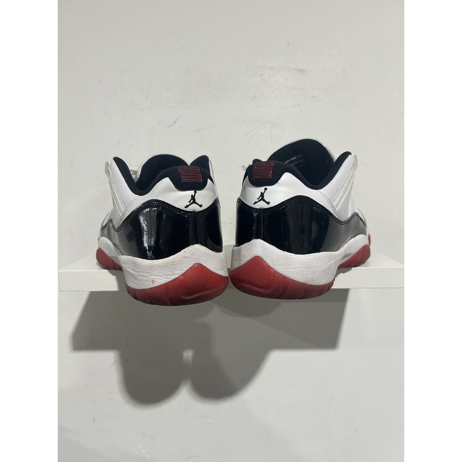 Jordan Brand JORDAN 11 RETRO LOW CONCORD BRED SIZE 11.5 PREOWNED Size US 11.5 / EU 44-45 - 6 Thumbnail