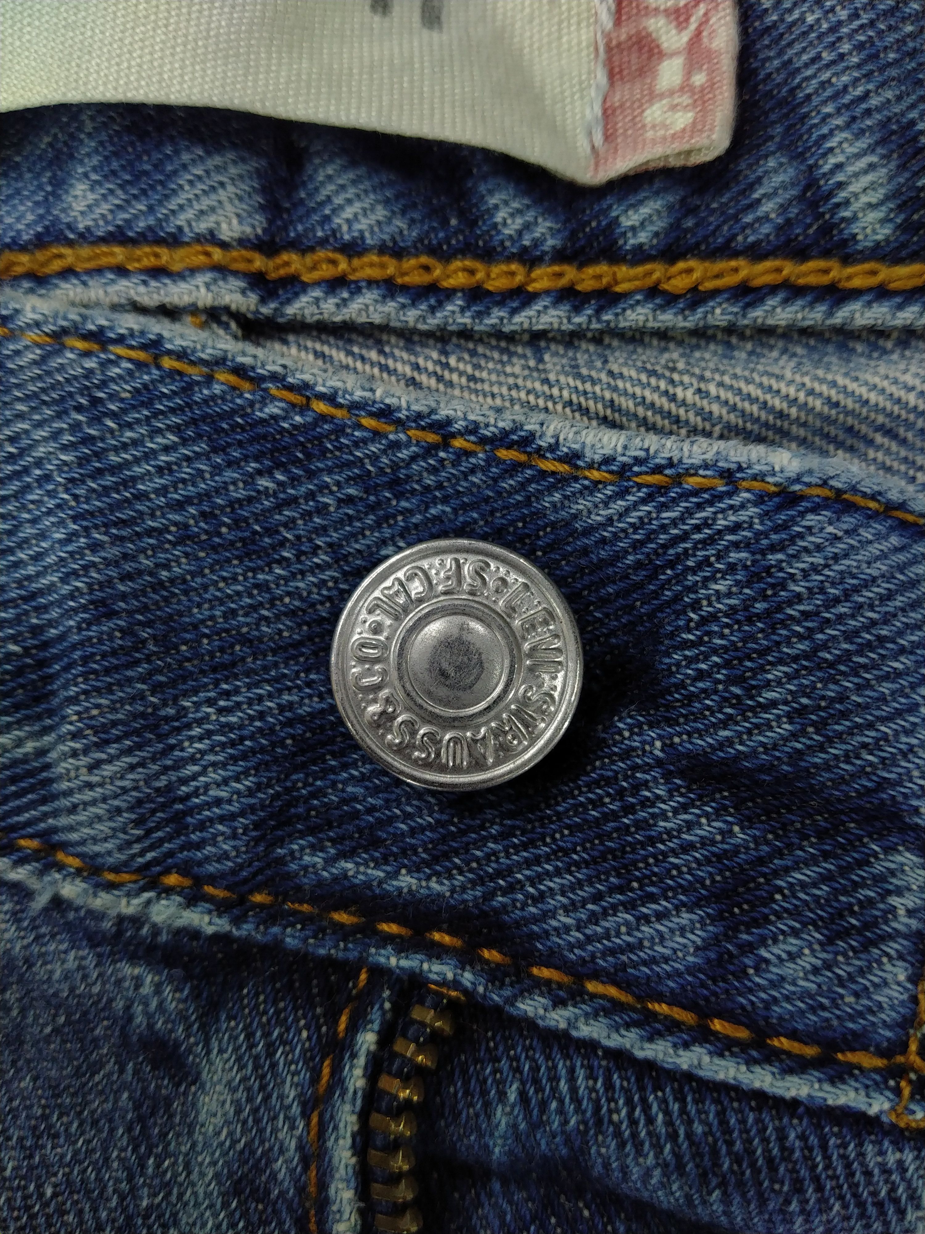 Levi's Vintage Levi's 505 Regular Fit Denim 33 x 34 -JN066 Size US 33 - 9 Thumbnail