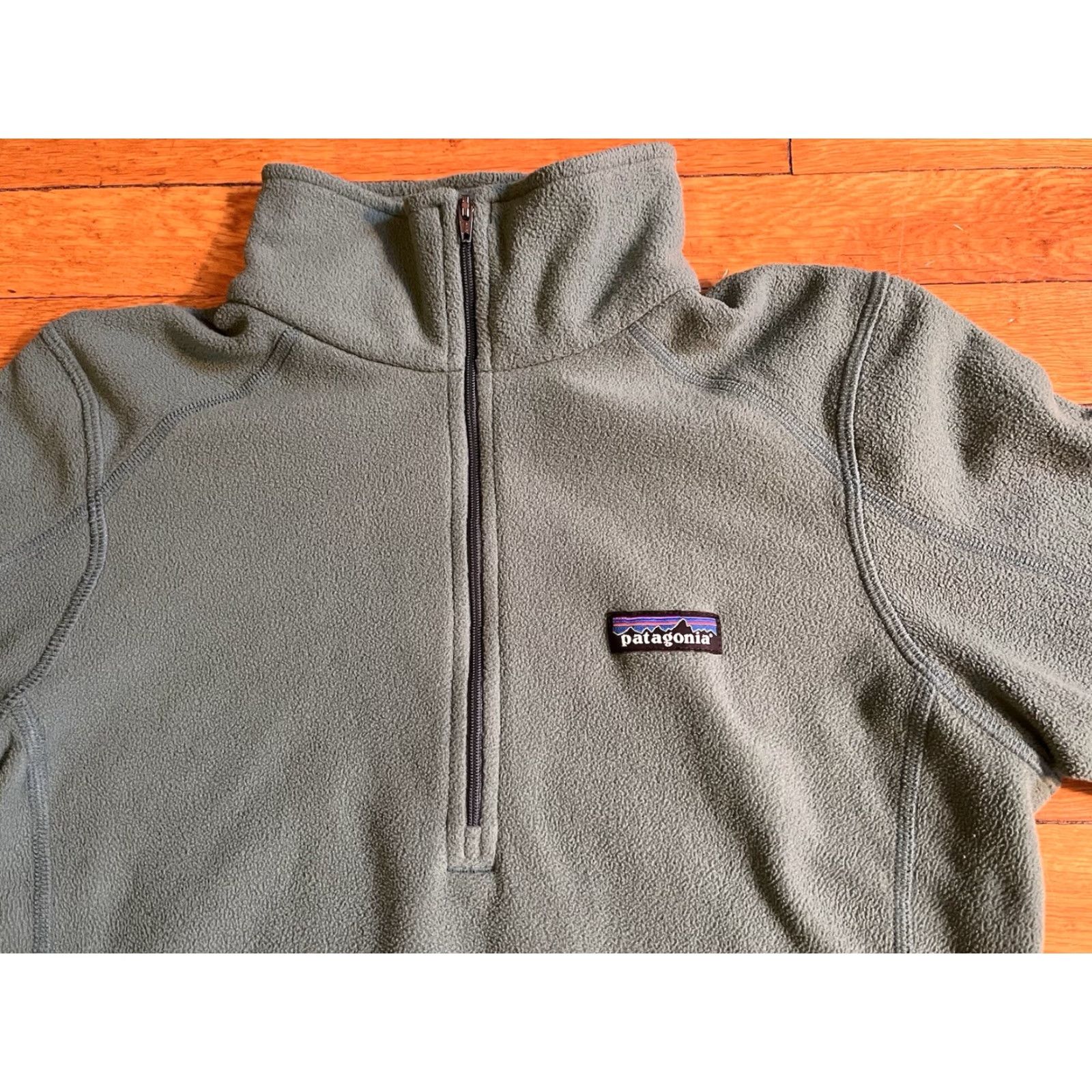 Patagonia Patagonia R1 Daily Zip-Neck Sweater Jacket Women’s XS Green Logo 1/2 Zip Jacket Size XS / US 0-2 / IT 36-38 - 3 Thumbnail