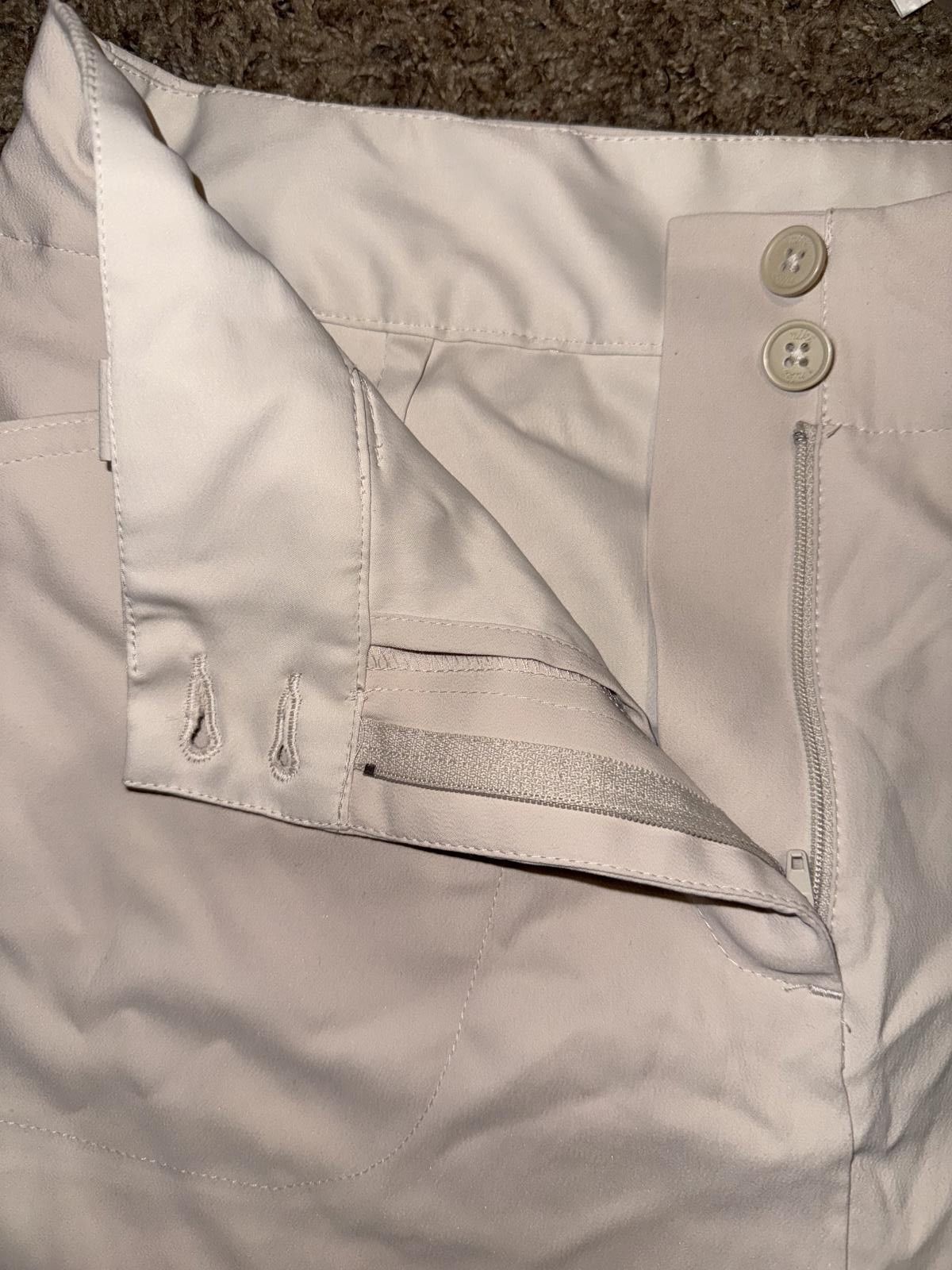 Nike Nike Women’s Golf DRI-FIT Beige Skort Size 27" / US 4 / IT 40 - 2 Thumbnail