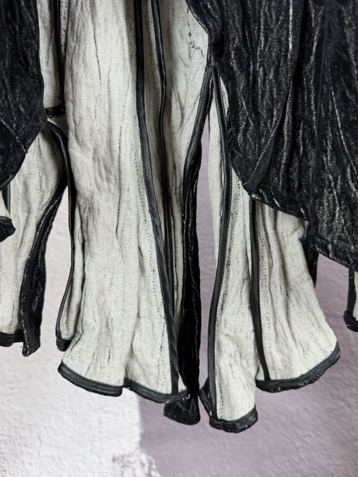 Other Tricot Chic Avant Garde shrunken hi-fashion jacket Italy Size M / US 6-8 / IT 42-44 - 9 Thumbnail