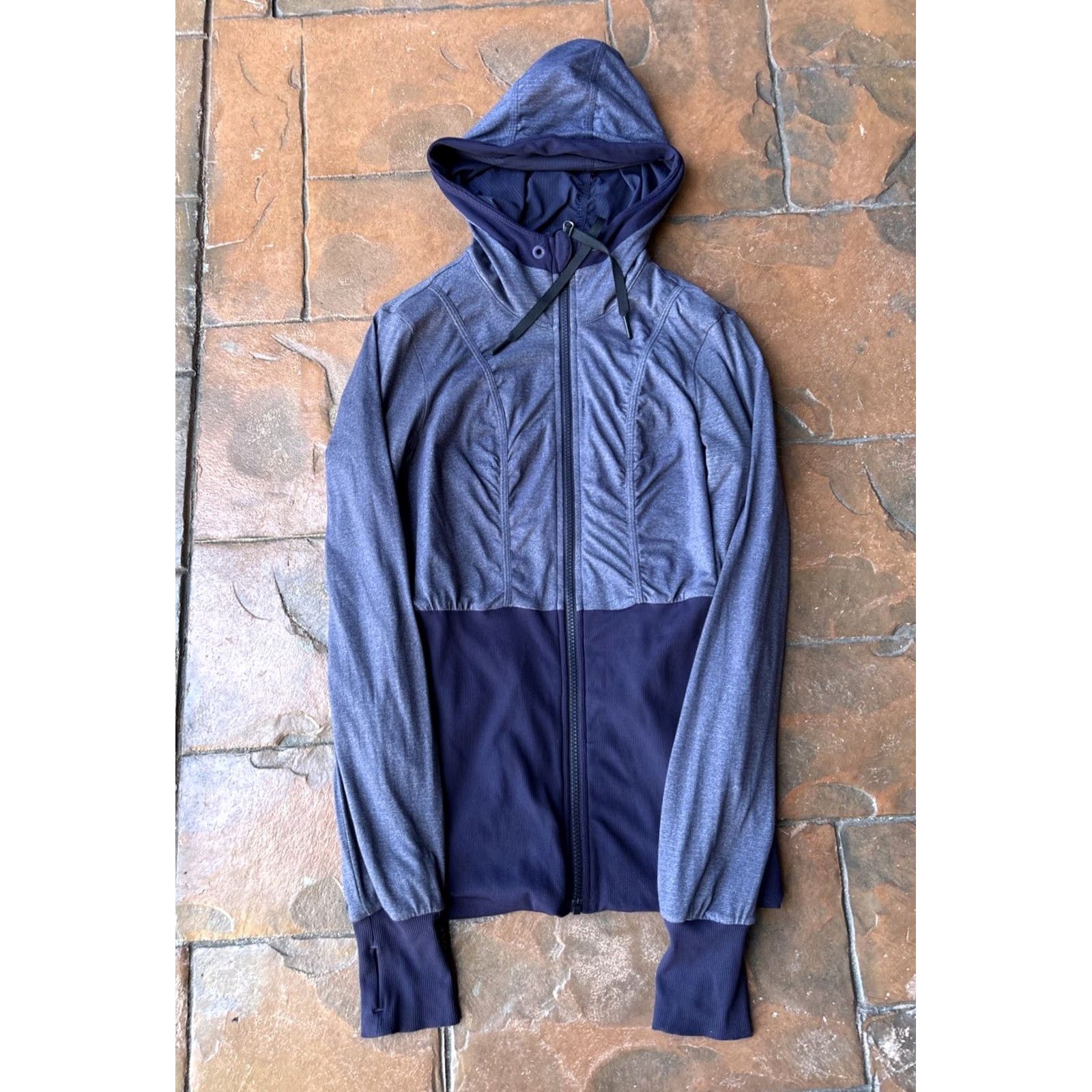 Lululemon Lululemon Dance Studio Jacket III CORSET Reversible Hoodie Jacket Women's 6 Purple Striped/Solid Full Zip Pockets Reversible Size M / US 6-8 / IT 42-44 - 3 Thumbnail