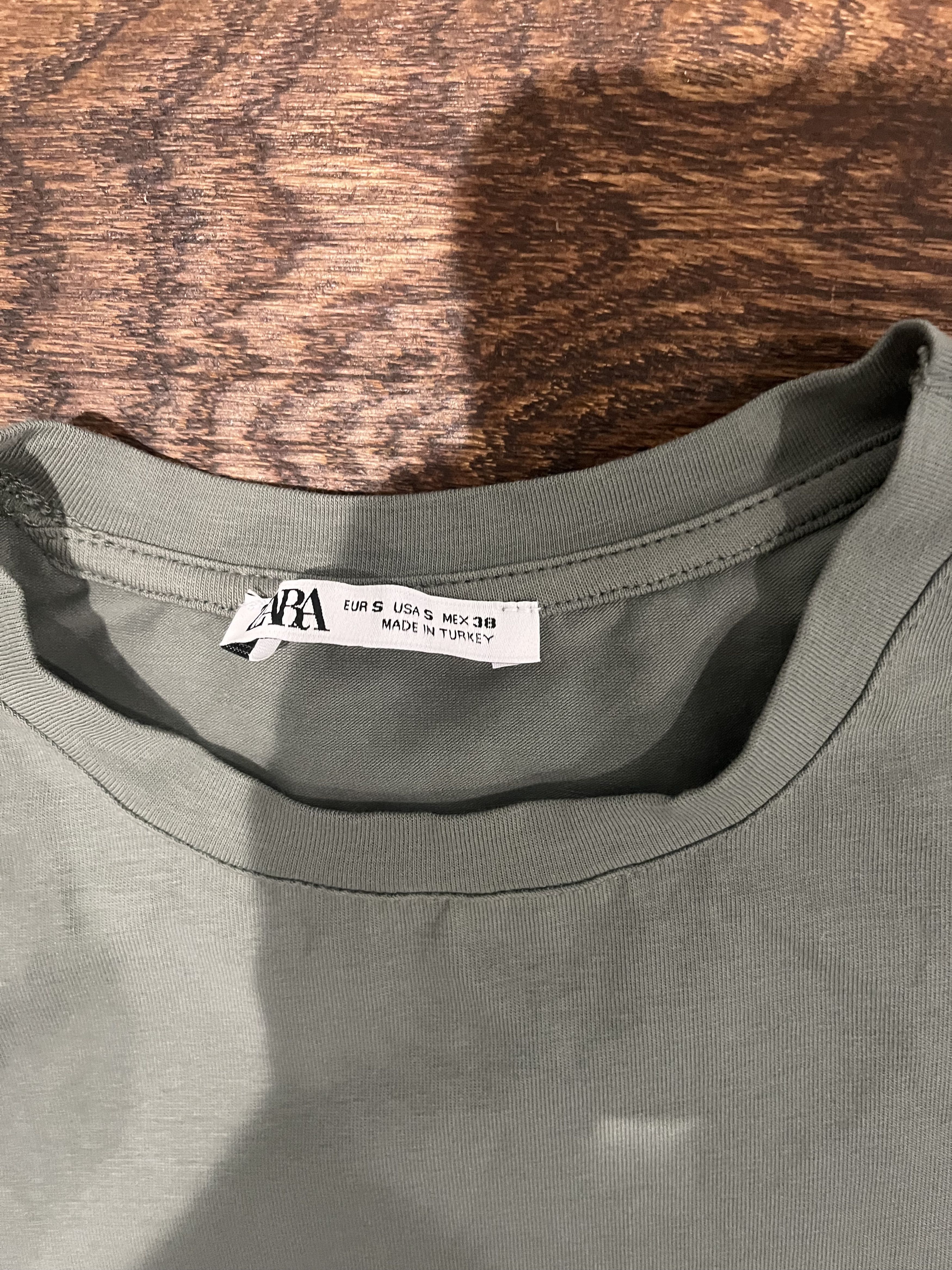 Vintage × Zara Zara Olive Tee Size US S / EU 44-46 / 1 - 3 Thumbnail