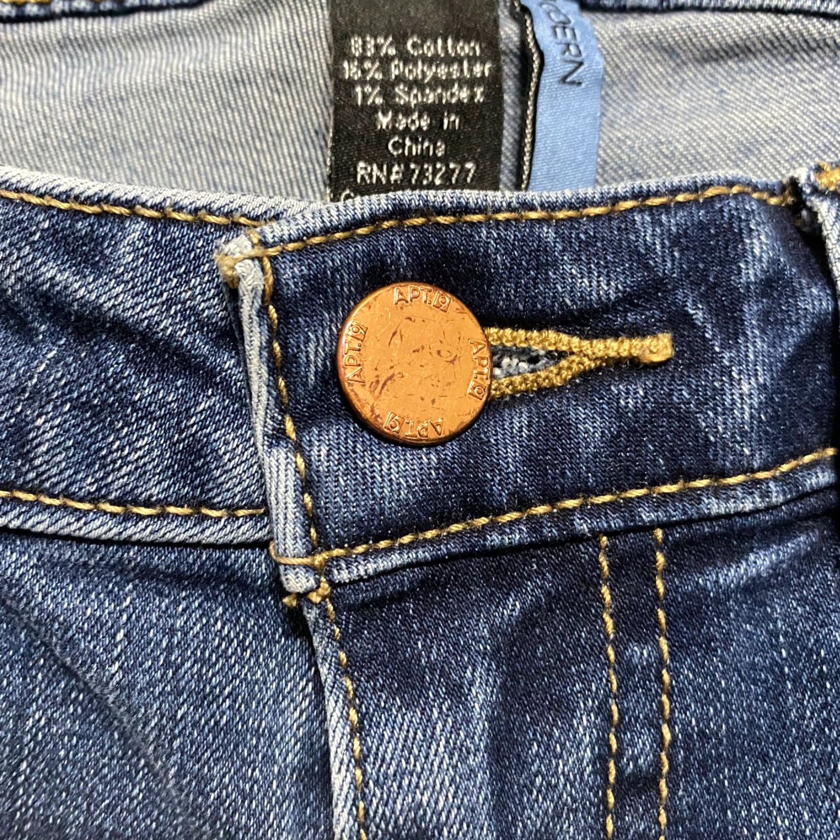 Apt. 9 Apt. 9 Womens Jeans Blue Denim Medium Wash Straight Crop Low Rise Distinct 5-Pocket Design 27 In Inseam Size 26" / US 2 / IT 38 - 4 Thumbnail