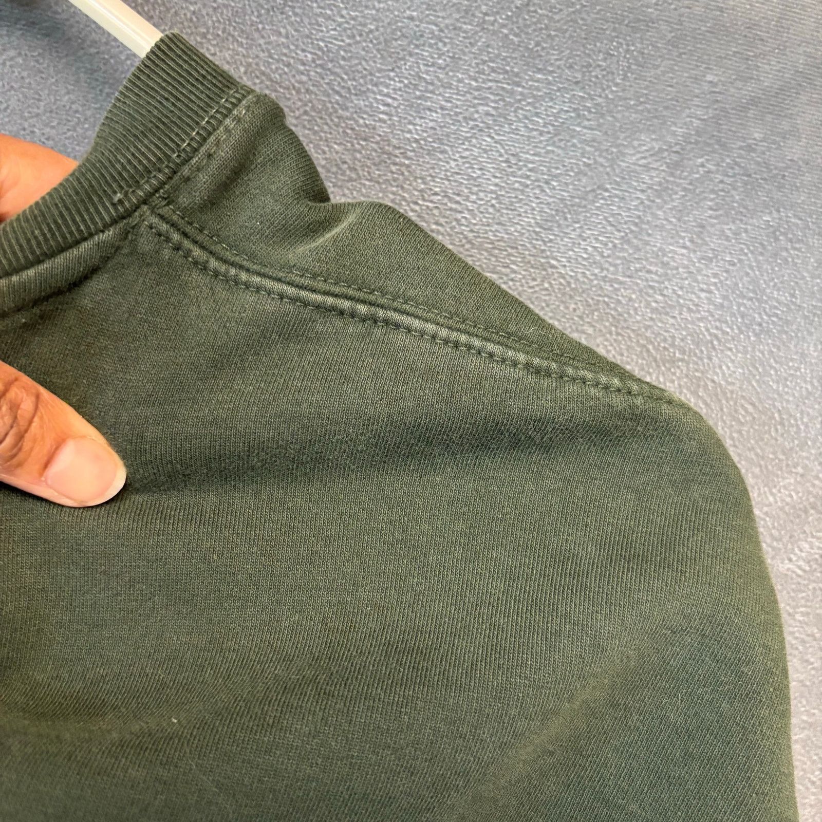 Brandy Melville John Galt Brandy Melville Green Hawaii Oversided Pullover Size ONE SIZE - 12 Thumbnail