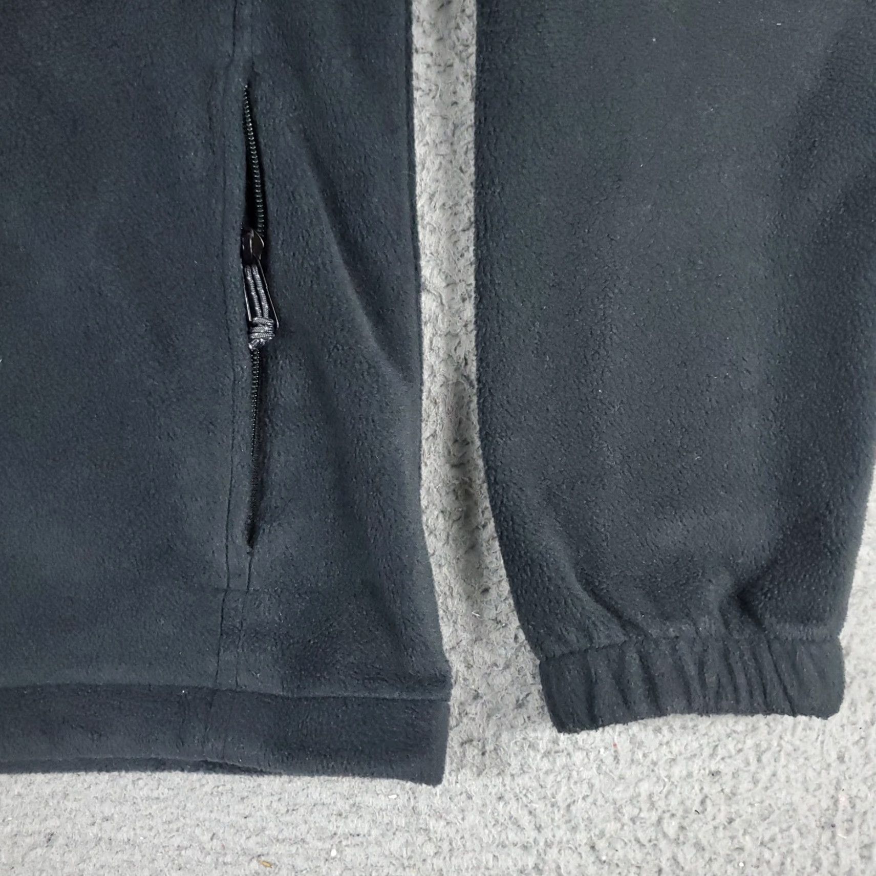 Vintage Columbia Jacket Mens Medium Black Fleece Casual Full Zip Up Winter Sweater Size US M / EU 48-50 / 2 - 4 Thumbnail
