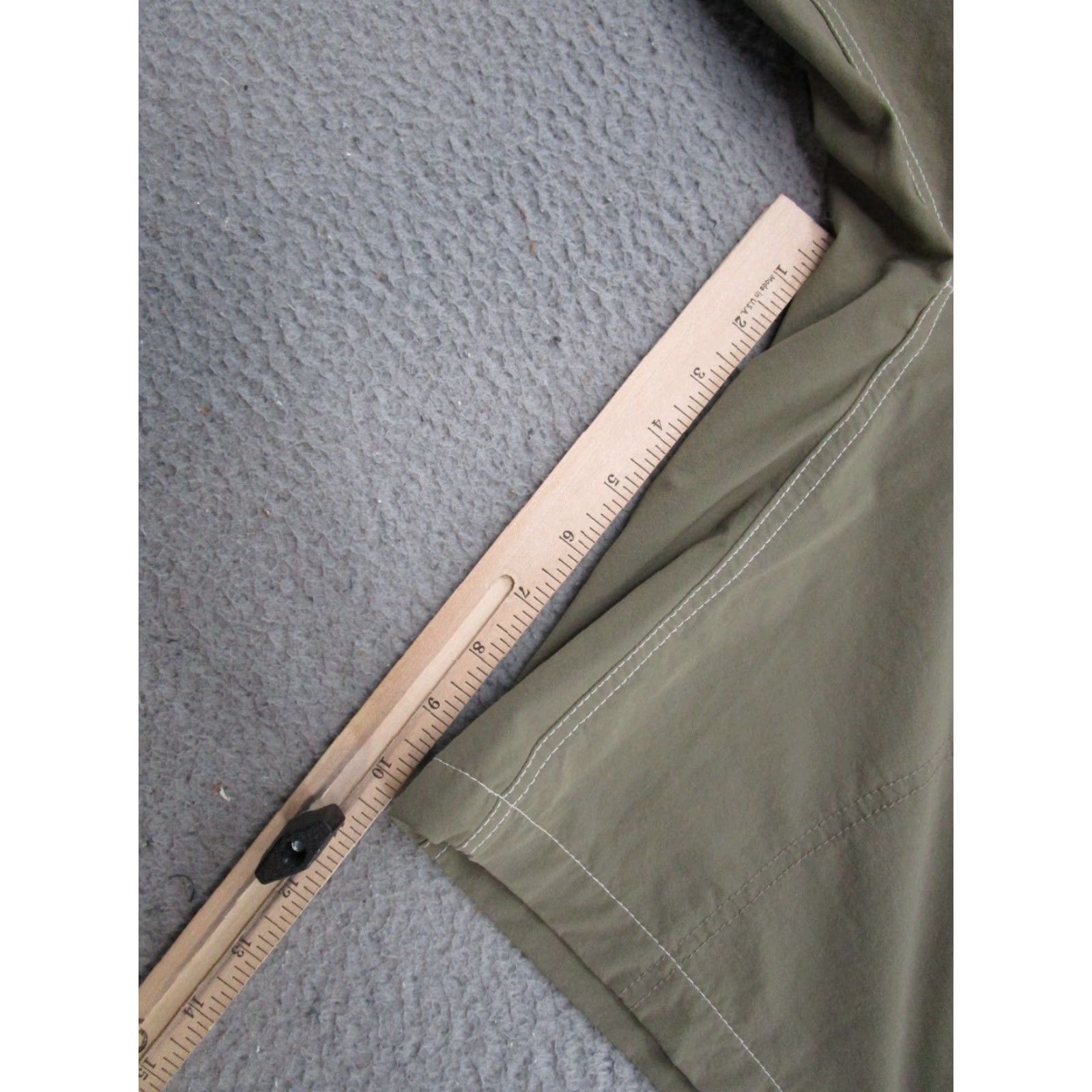 Vintage Kuhl Shorts Mens Size 30 Green Nylon Blend Hiking Cargo Snap Outdoors Stretch Size US 30 / EU 46 - 5 Thumbnail