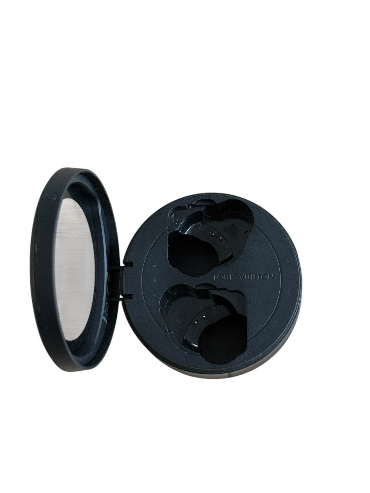 Louis Vuitton Louis Vuitton Earbud Wireless Bluetooth Headphones Size ONE SIZE - 7 Thumbnail