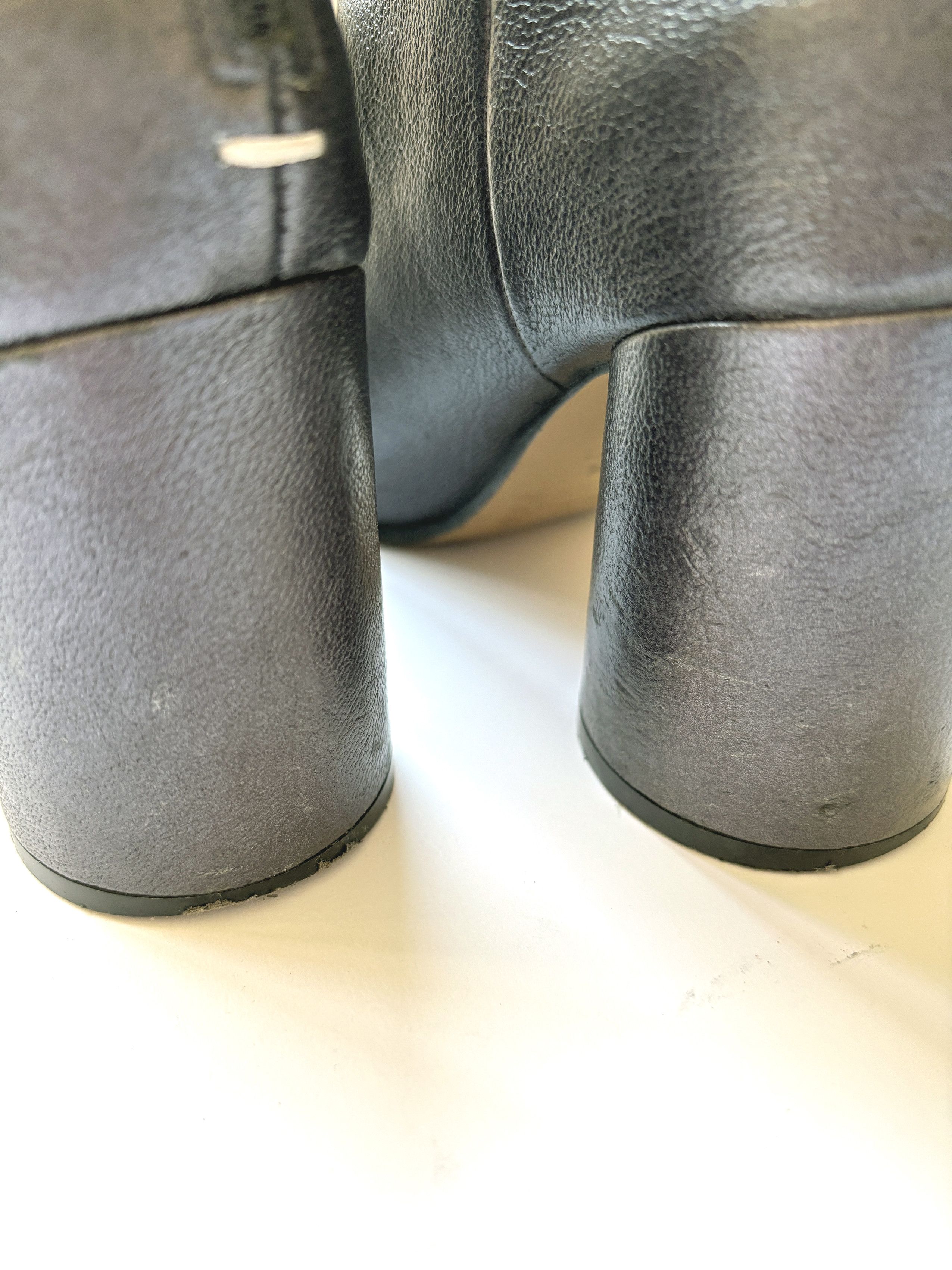 Maison Margiela ⚡️QUICK SALE⚡️Maison Margiela Metallic Round-Toe Ankle Boots Size US 5.5 / IT 35.5 - 11 Thumbnail