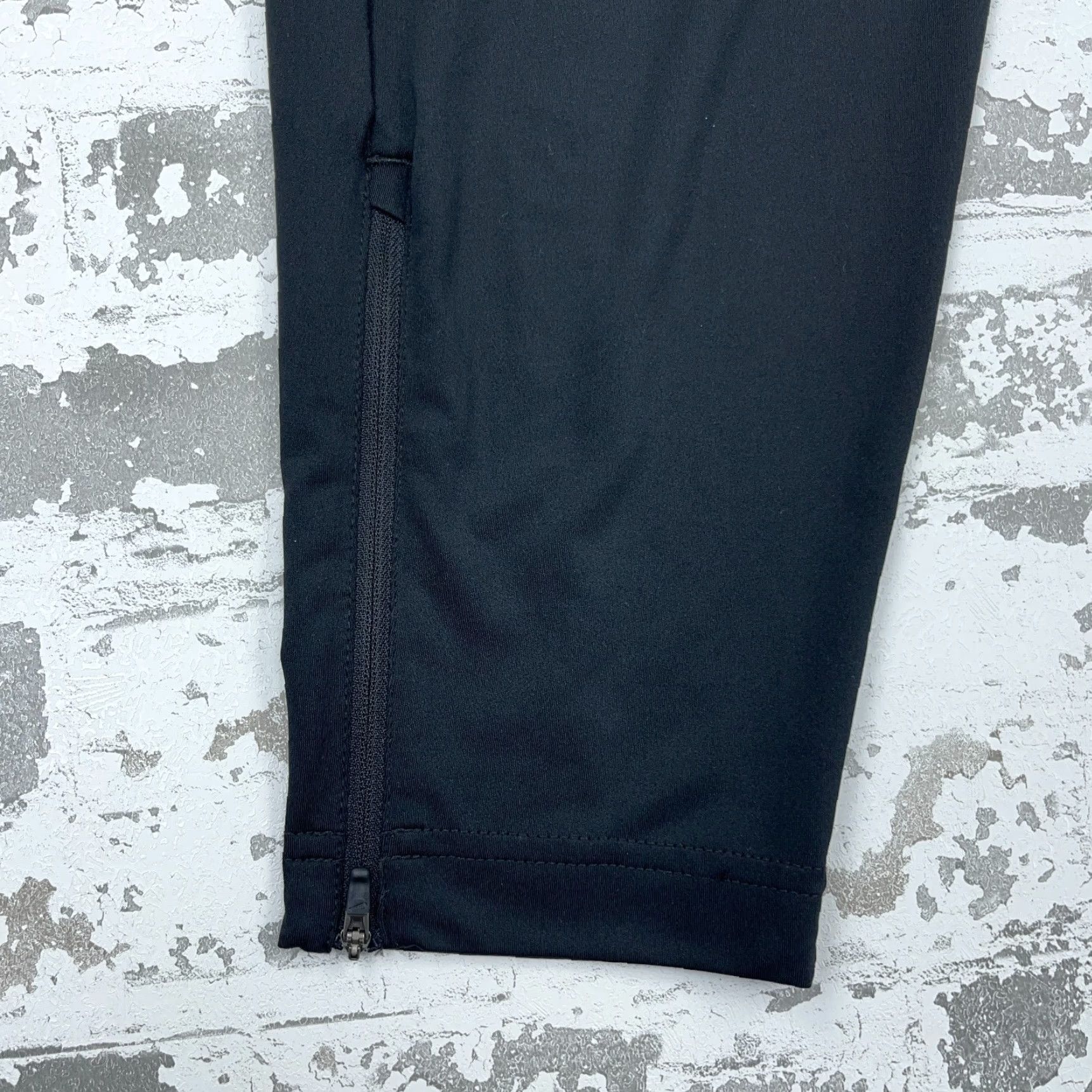 Nike Nike Leggings Women XL Black Windbreaker Hybird Running Training Dri Fit Run Size 40" / US 18 - 5 Thumbnail