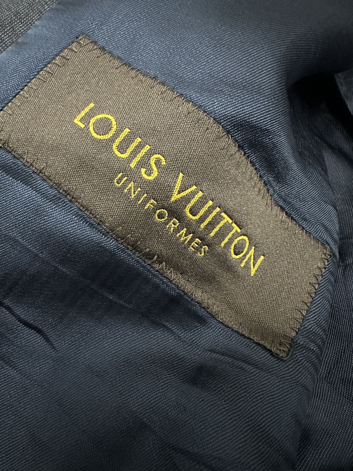 Louis Vuitton Vintage Louis Vuitton classic style nice design blazer Size 52R - 4 Thumbnail