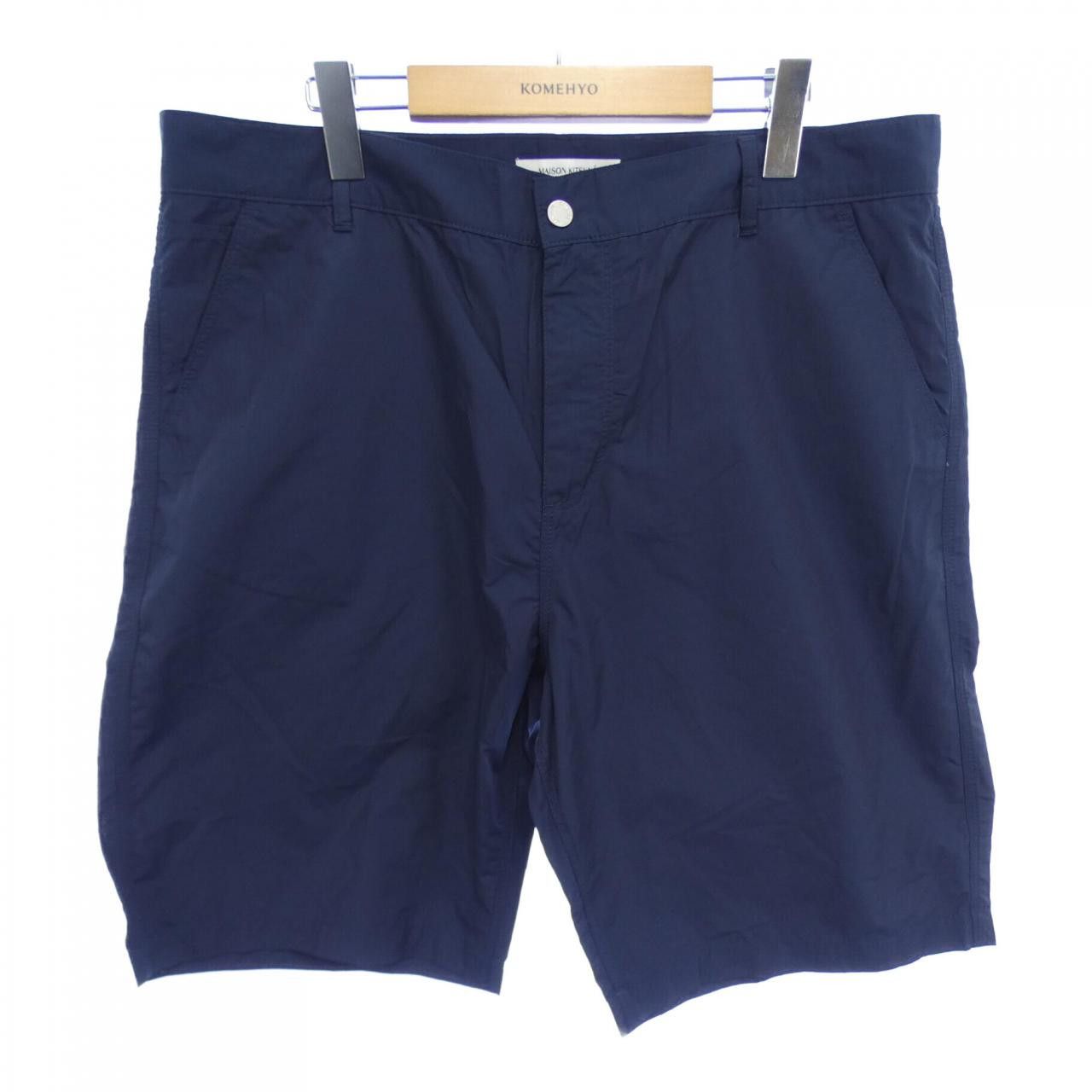 Maison Kitsune Maison Kitsune Maison Kitsune Shorts Textile Shorts IM01416WC0012P498 DUTY FREE for USA Size ONE SIZE - 1 Thumbnail
