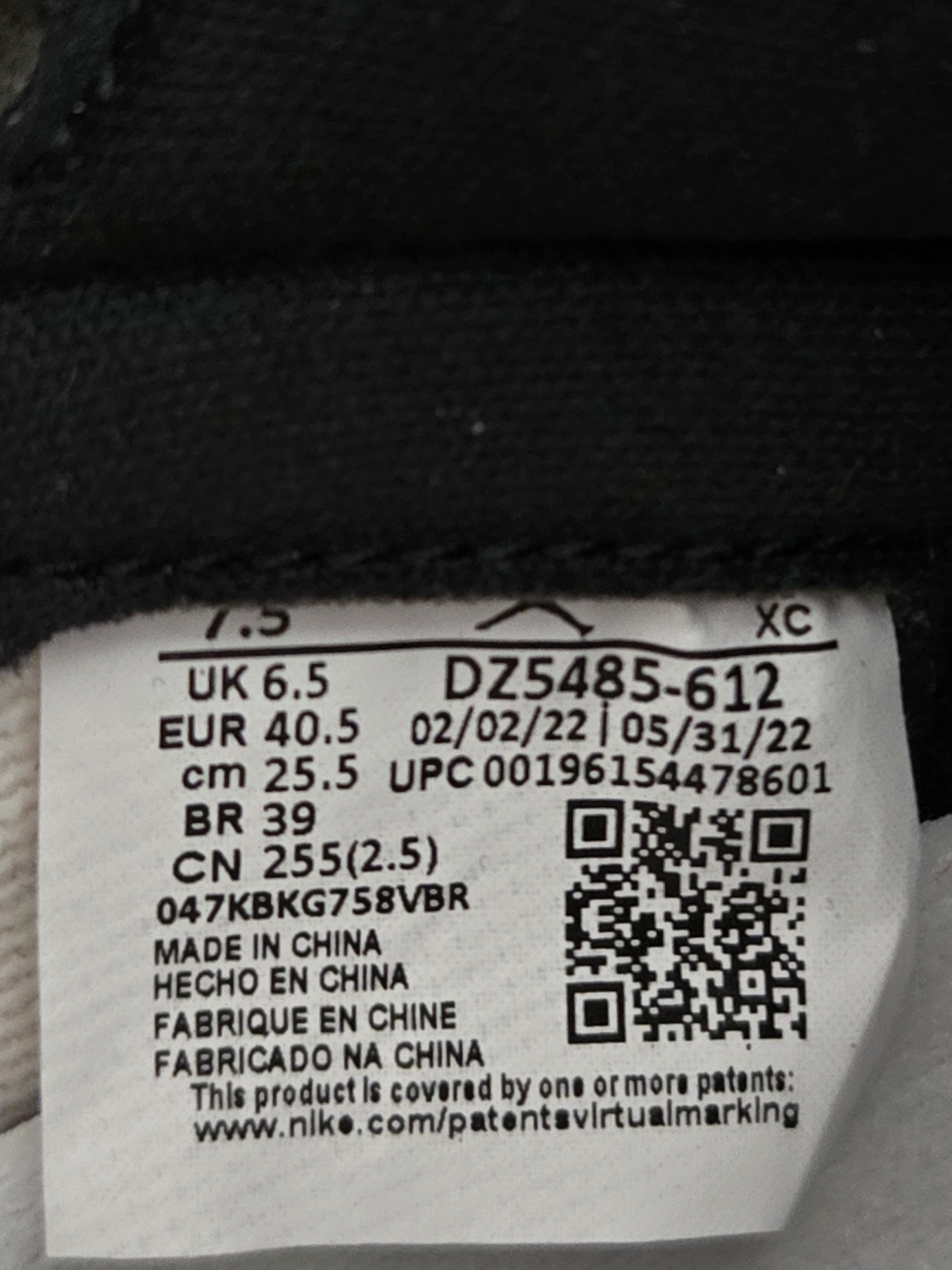 Nike Air Jordan 1 Retro High OG Chicago Reimagined Lost & Found Size US 7.5 / EU 40-41 - 8 Thumbnail