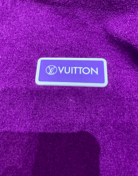 Louis Vuitton Women's Vuittamins zip collar sweater cotton and wool Size M / US 6-8 / IT 42-44 - 10 Thumbnail