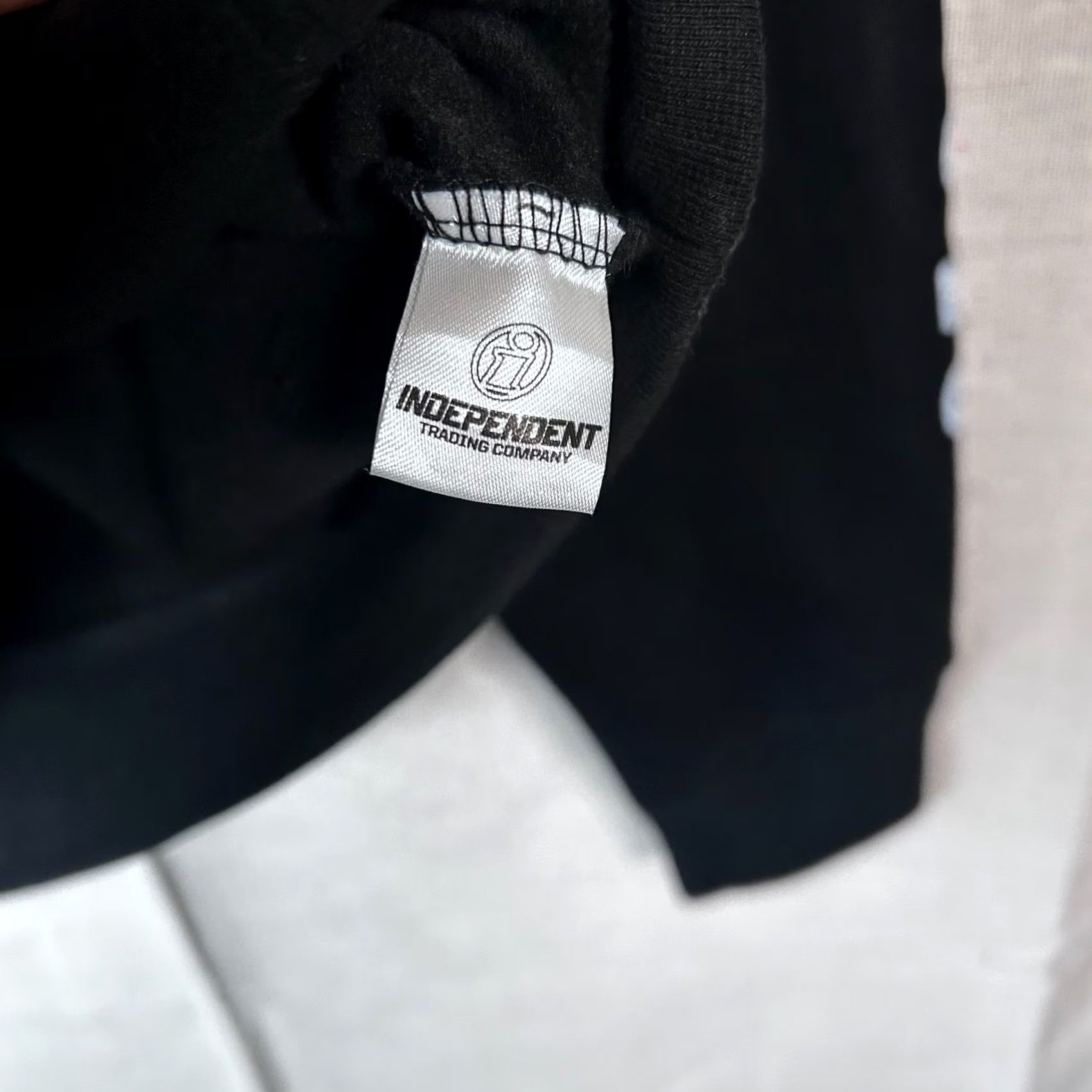 Vintage Olivia Rodrigo Merch Hoodie Black Guts World Tour Concert Pullover Hooded Graphic Print Logo Unisex Adults S Casual Fall Winter Size S / US 4 / IT 40 - 4 Thumbnail