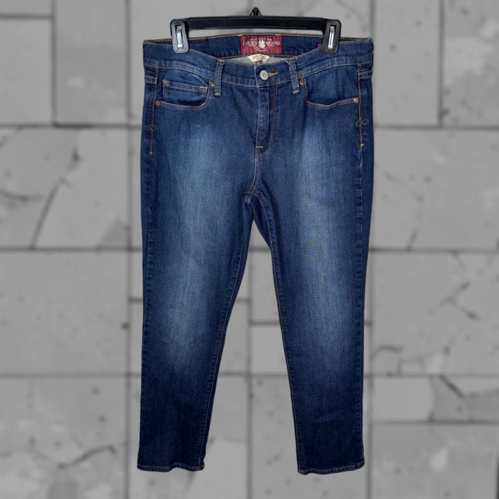 Lucky Brand Lucky Brand Sofia Straight Jeans Dark Wash Womens Size 10 30” Inseam Blue Shirt Size 32" / US 10 / IT 46 - 1 Thumbnail