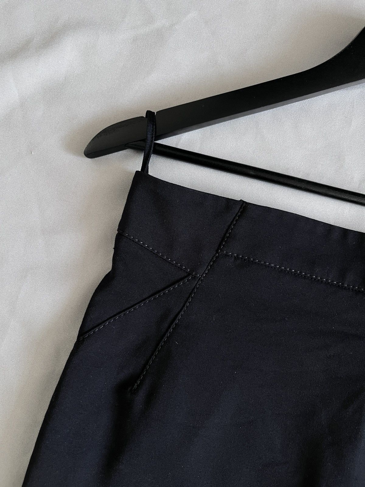 Gucci GUCCI Classic Midi Pencil Skirt Super Hot Classic Piece Size 30" / US 8 / IT 44 - 3 Thumbnail