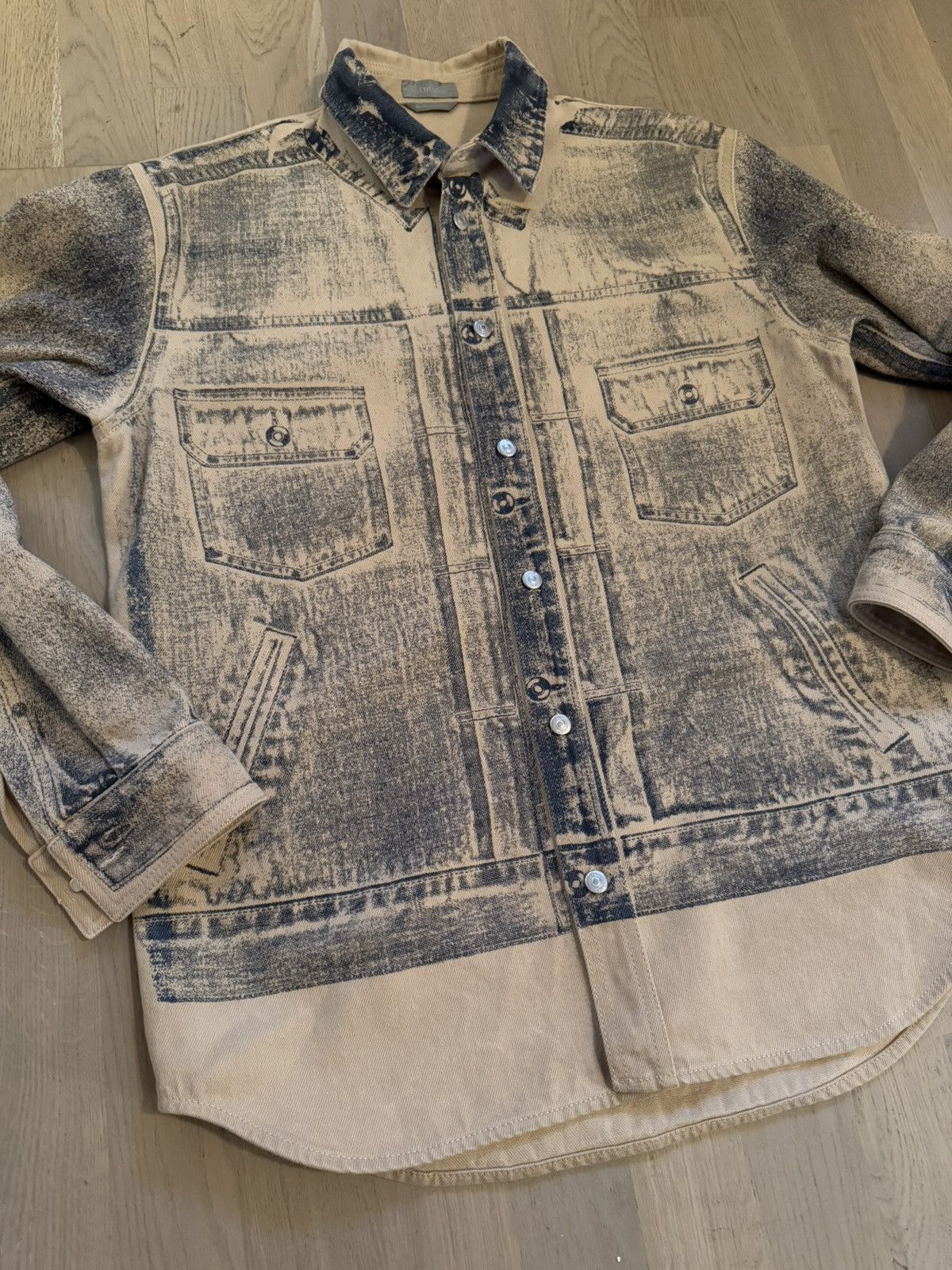 DIOR overshirt SIZE 38 SEE REAL TAPE MEASUREMENTS IN PHOTOS