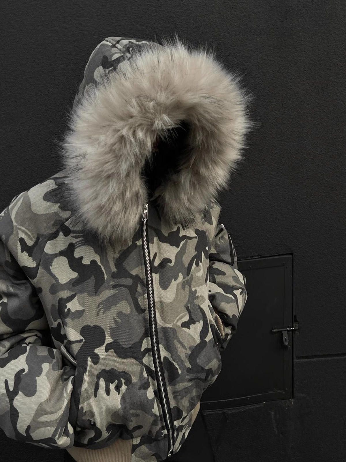 Vintage Green Camouflage Fur Hood Bomber Jacket, Men's Outerwear Size US L / EU 52-54 / 3 - 5 Thumbnail