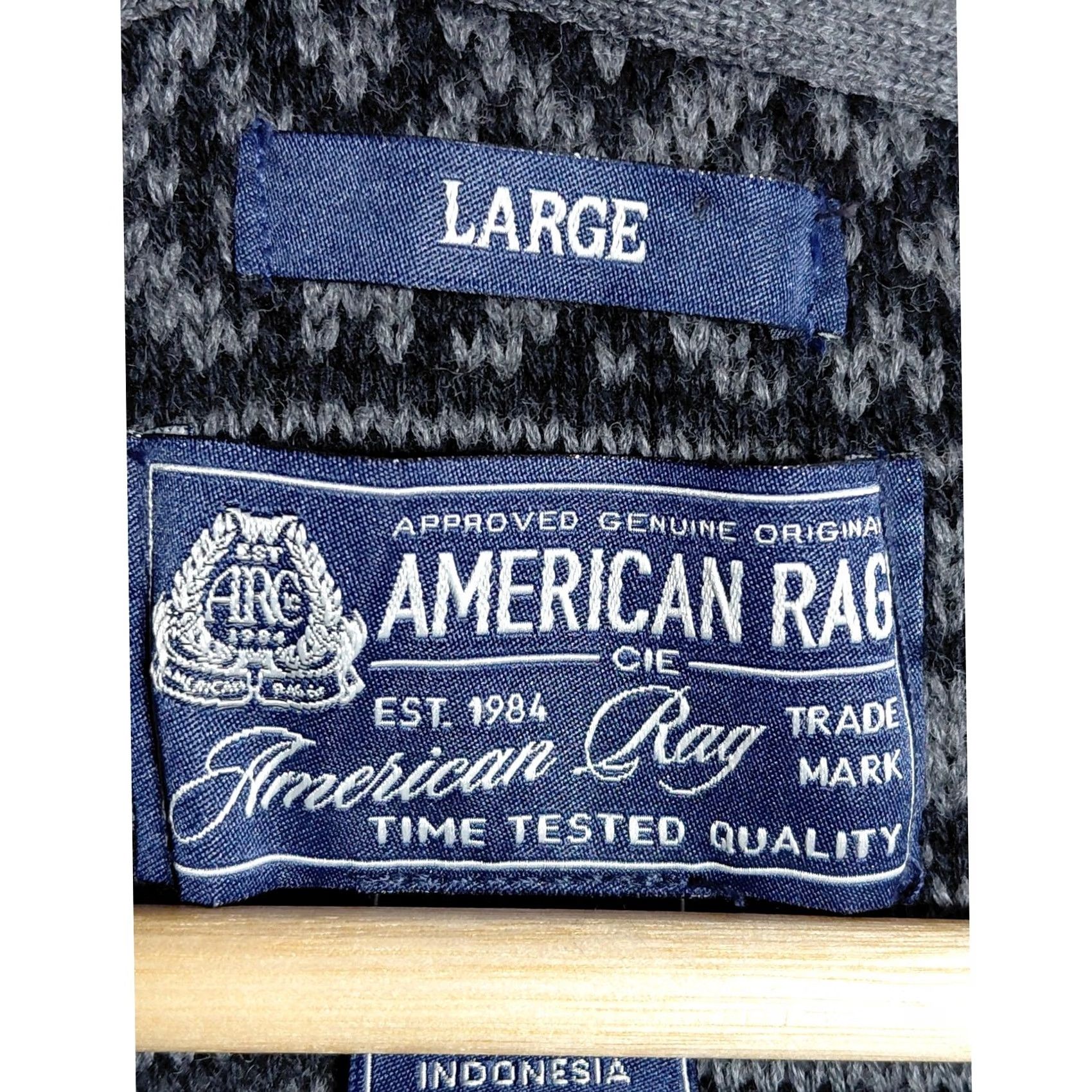 Vintage American Rag Sweater Gray Patterned Knit 100% Cotton V-Neck Long Sleeve Size L Men Size US L / EU 52-54 / 3 - 3 Thumbnail