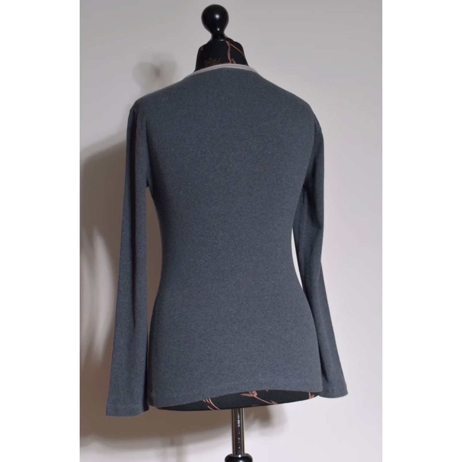 Fabiana Filippi Fabiana Filippi Grey Cashmere Blend Knit Top Long Sleeve Crew Neck Size S Womens Pullover Jumper Knit Top White not applicable Size S / US 4 / IT 40 - 4 Thumbnail