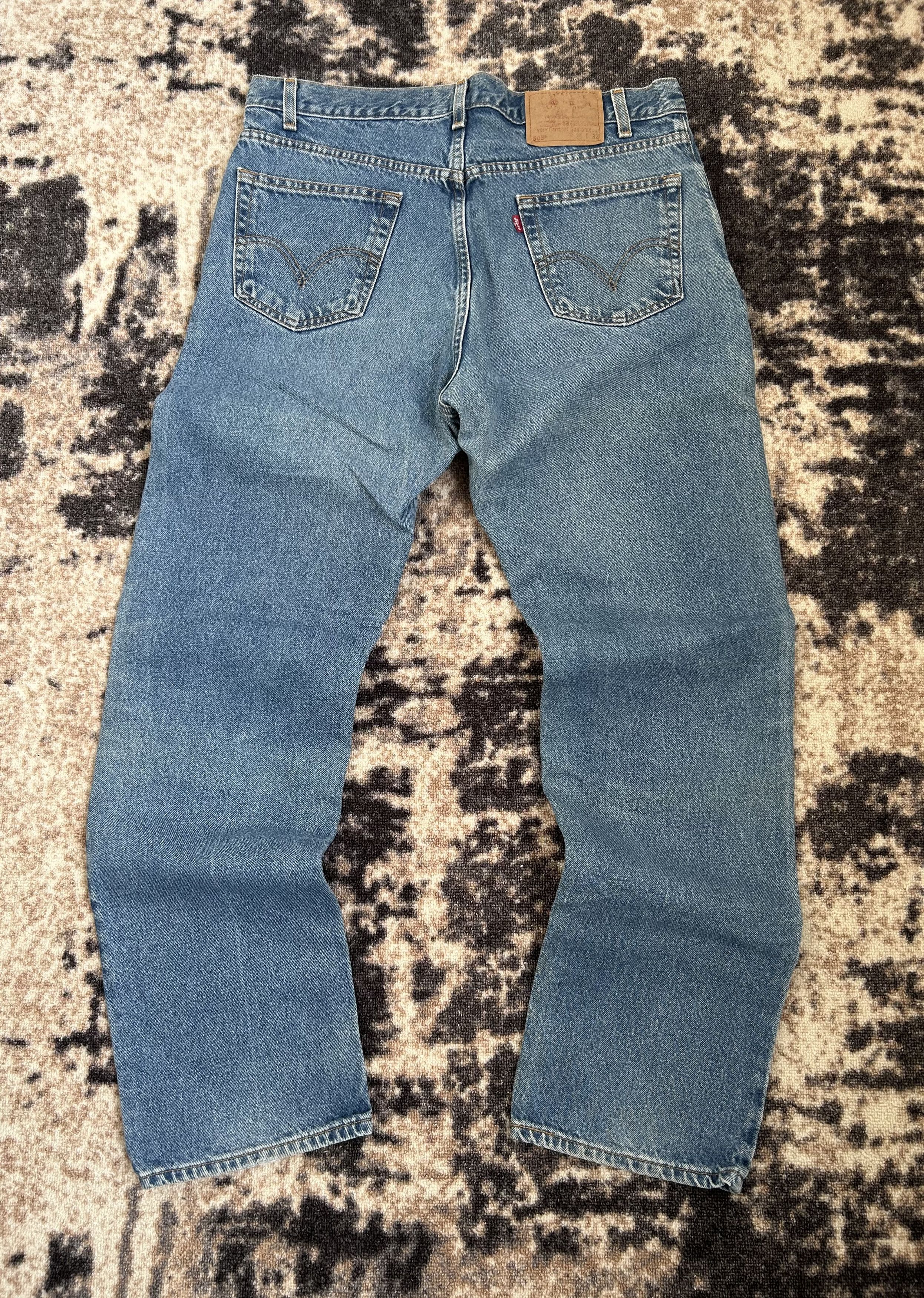 Levi's Vintage Levis 505 Denim Jeans Size W36 L32 Size US 36 / EU 52 - 1 Thumbnail