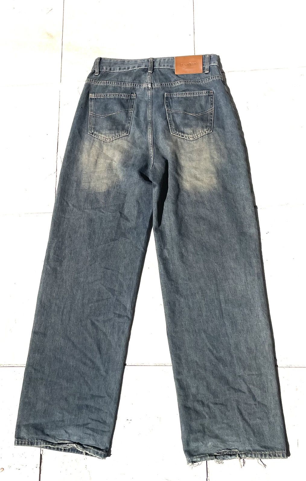 Japanese Brand × Vintage Thrashed Loose Fit Denim Double Pockets Size US 28 / EU 44 - 2 Thumbnail