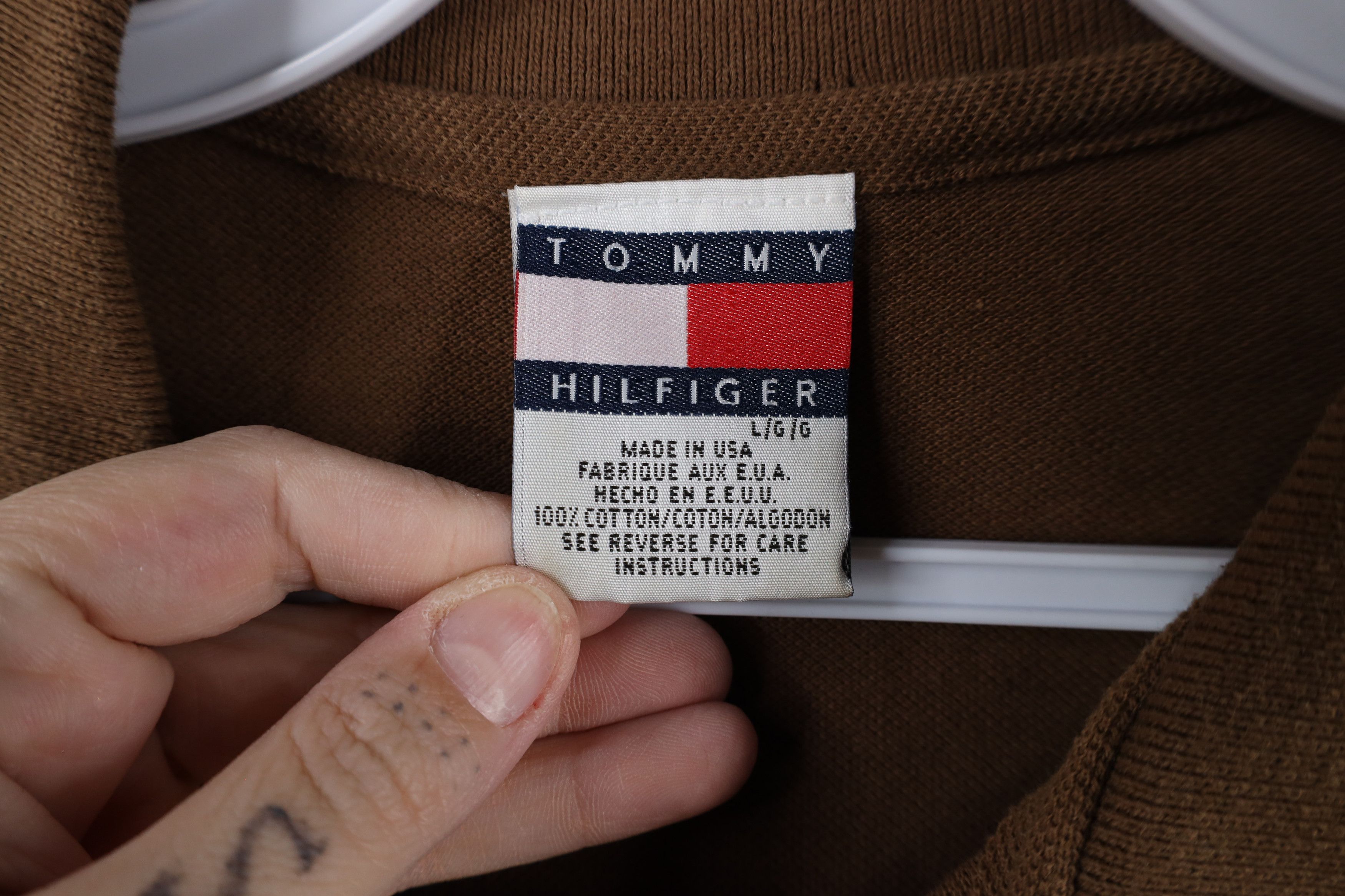 Tommy Hilfiger × Vintage Vintage 90s Tommy Hilfiger Pique Cotton Polo Shirt Brown USA Size US L / EU 52-54 / 3 - 7 Thumbnail