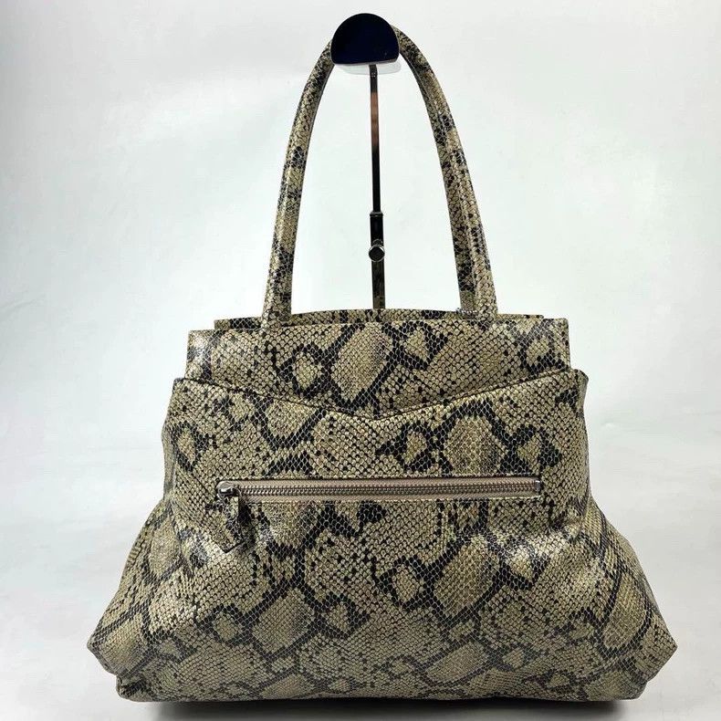 Vivienne Westwood Vivienne Westwood size os Snake skull pendant handbag Size ONE SIZE - 2 Thumbnail