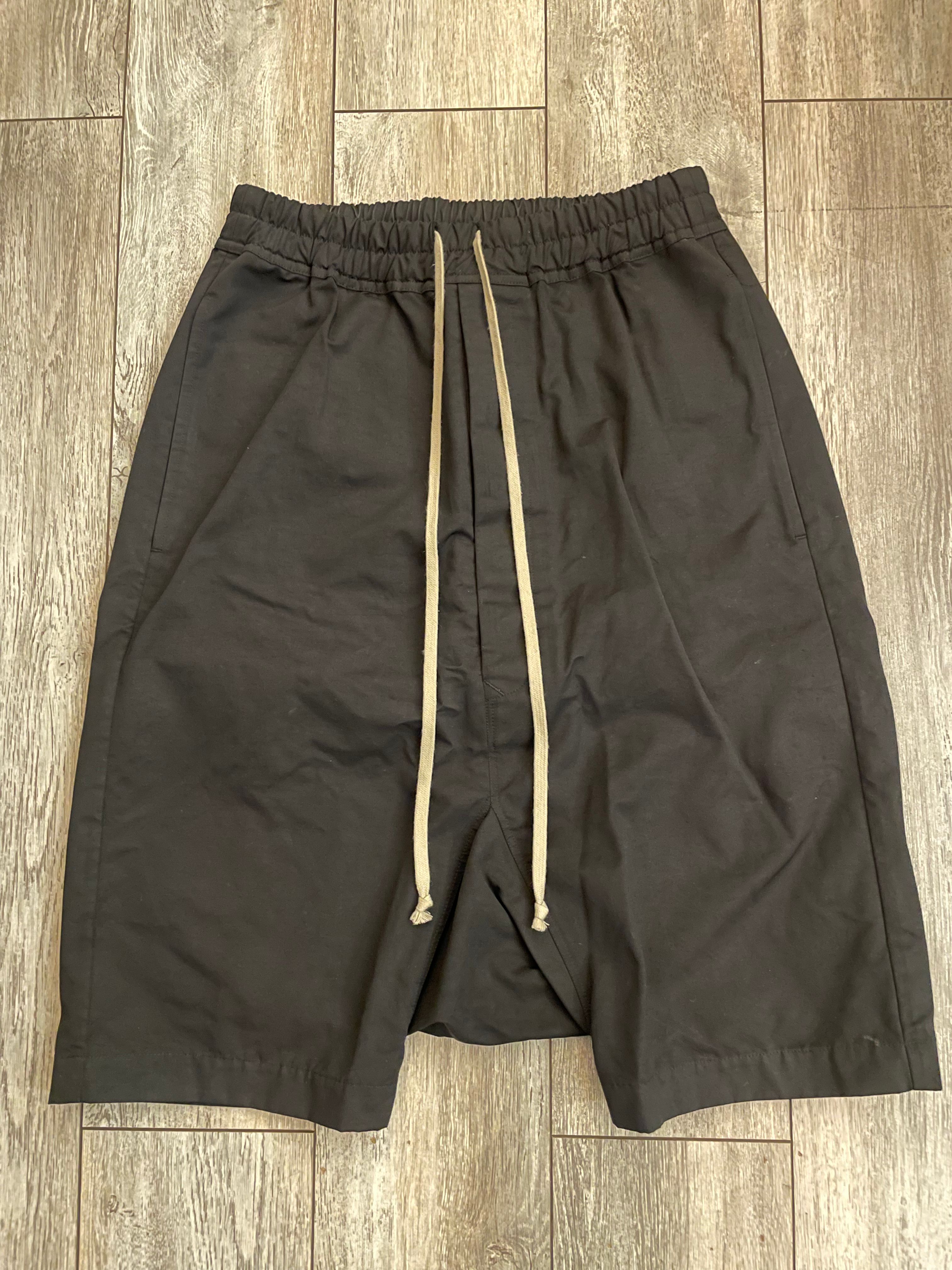 Pre-owned Rick Owens Pods Shorts In Black