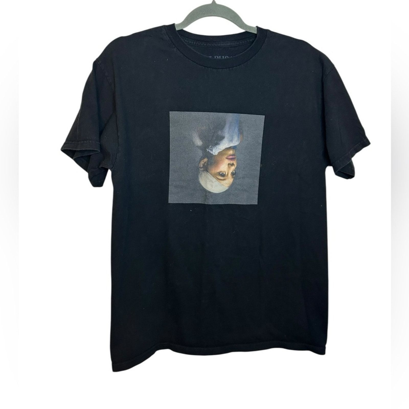Other Ariana Grande Sweetener World Tour Cotton Tee Size M / US 6-8 / IT 42-44 - 1 Thumbnail