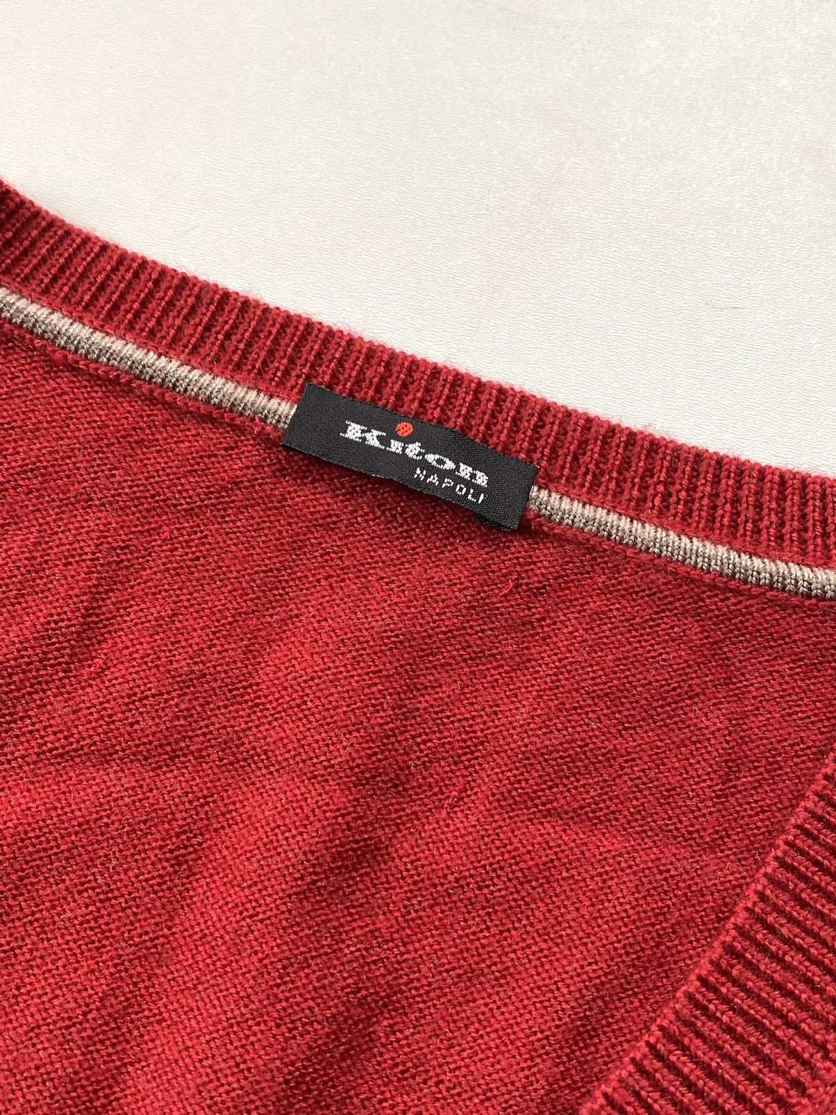 Kiton $1450 Kiton Napoli 100% Cashmere V-Neck Sweater Burgundy Red Size US L / EU 52-54 / 3 - 6 Thumbnail
