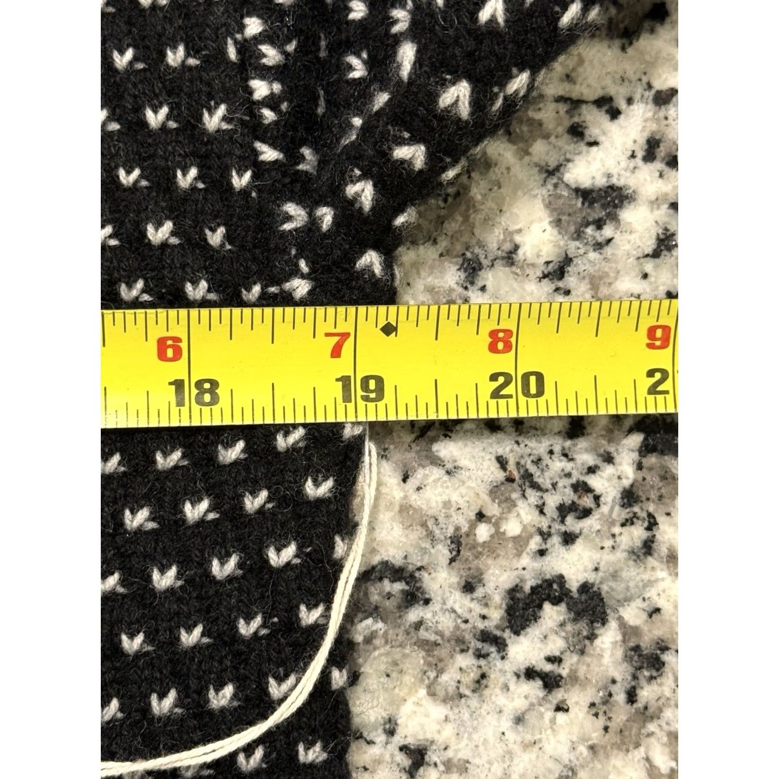 Vintage VINTAGE NWT Summersalt The Luxe Cashmere Wool Blend Mix Stitch Sweater M Black Crew Neck Women Pullover Knit Cap Size M / US 6-8 / IT 42-44 - 7 Thumbnail