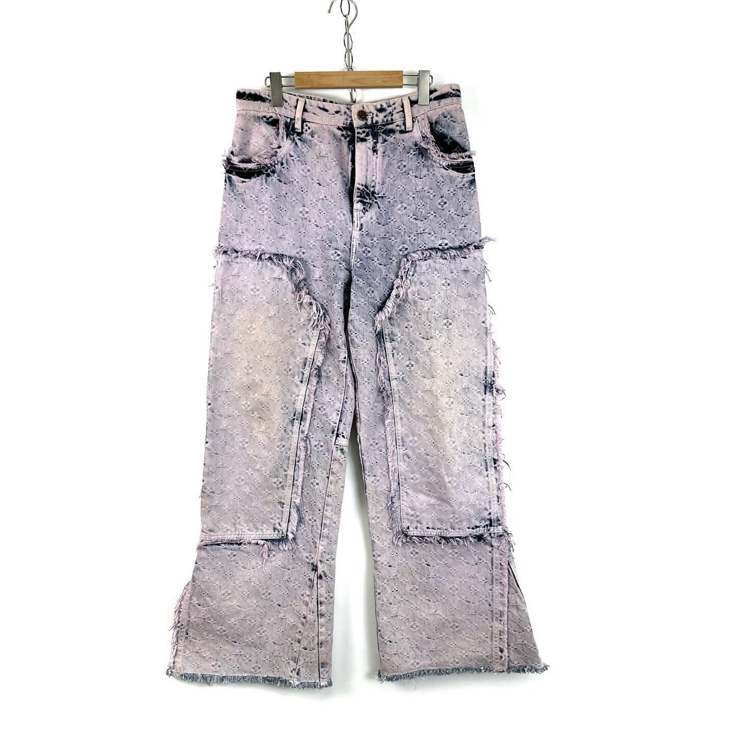 Louis Vuitton Louis Vuitton Lavender Monogram Distressed Jeans Size 33" - 1 Thumbnail