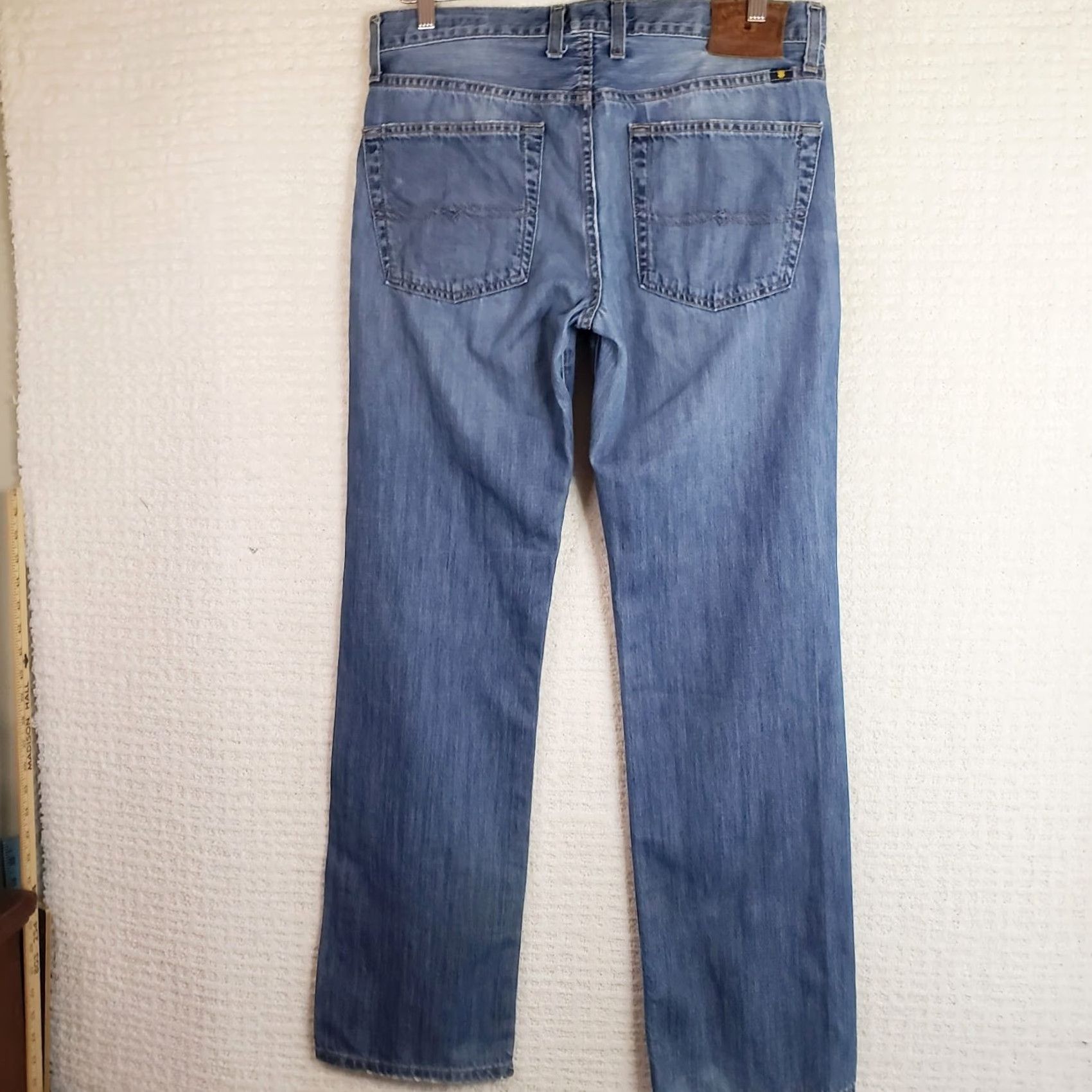 Lucky Brand Lucky Brand Jeans Men 32x32 Blue Denim 221 Straight 5-Pocket Regular Rise Cotton Polyester Jeans Mens Regular Wide Color Blue 32x32 Size US 32 / EU 48 - 7 Thumbnail
