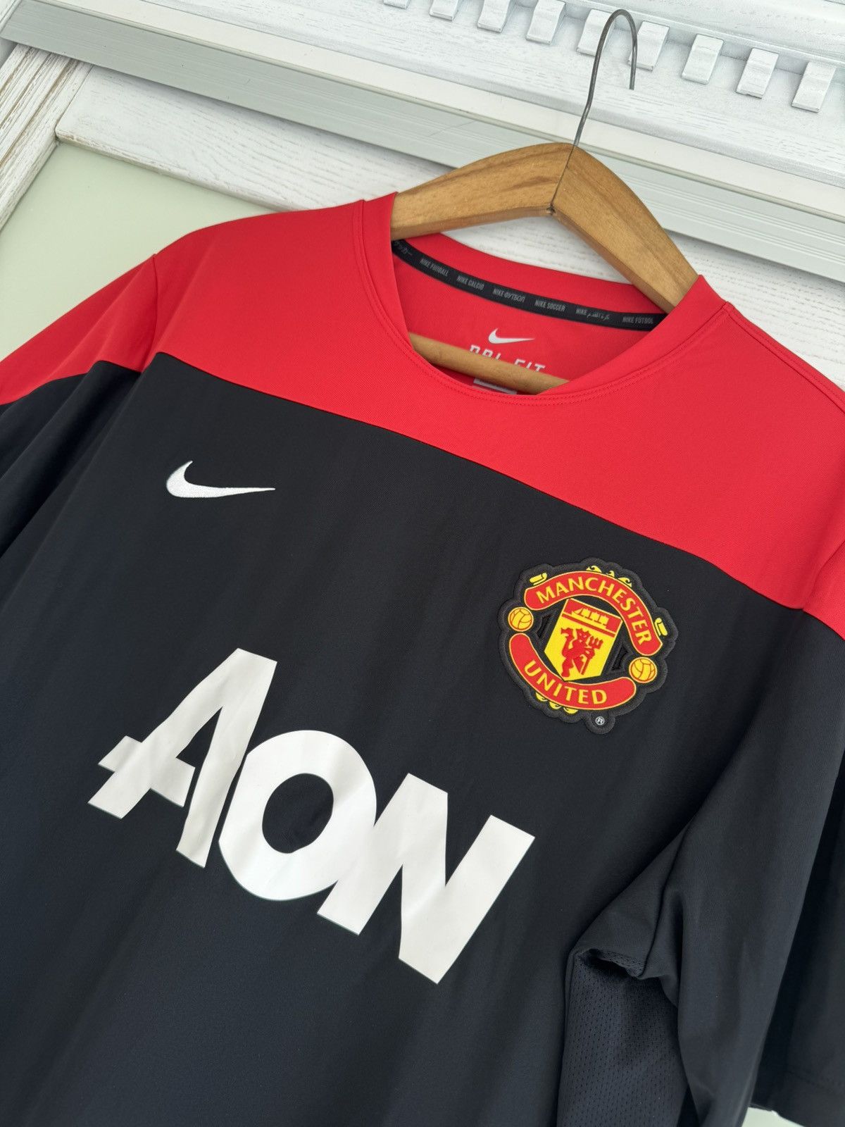 Nike BNWT Manchester United 2014-2015 Soccer Training Jersey Kit Size US XXL / EU 58 / 5 - 6 Thumbnail