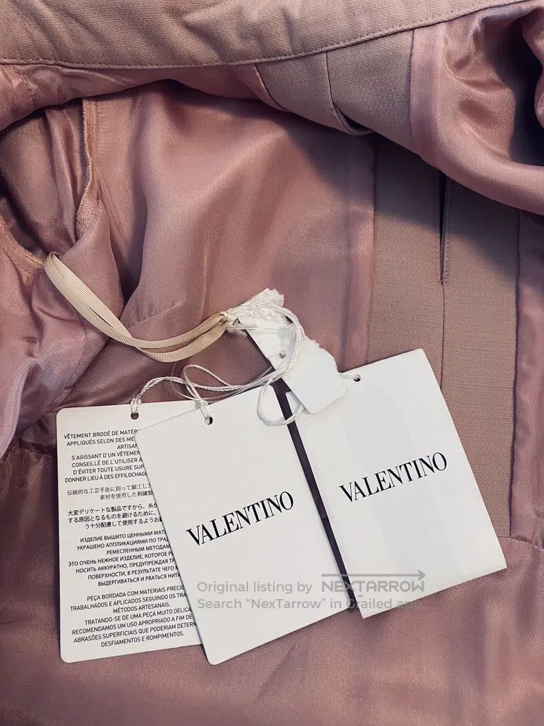 Valentino Valentino Reworked butterfly dress Size S / US 4 / IT 40 - 6 Thumbnail