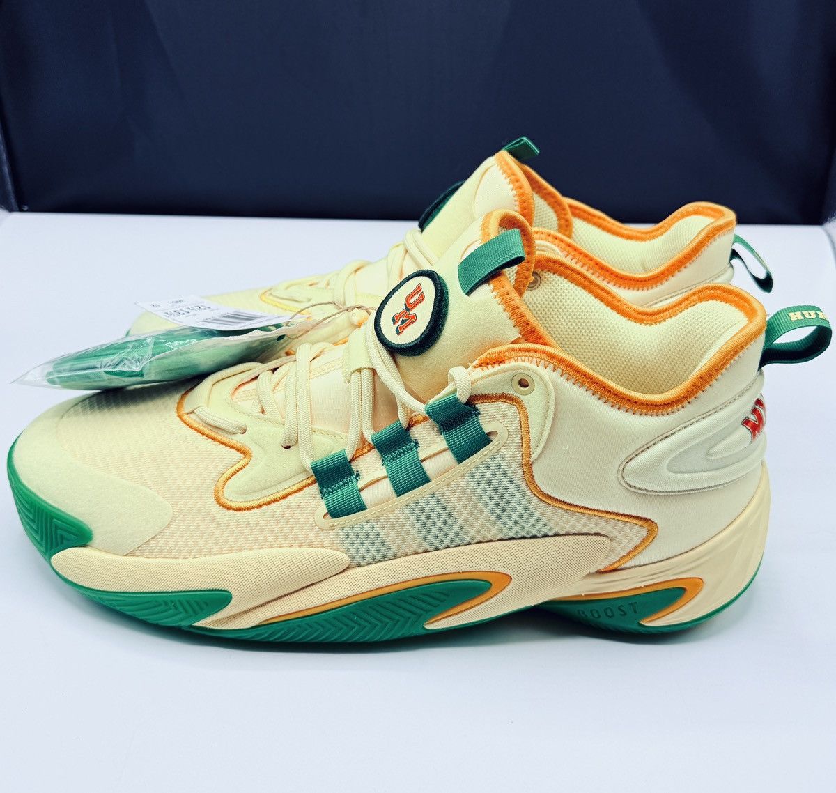 Adidas Adidas BYW Select PE Miami Hurricanes Men Sz 12.5 IE0880 Size US 12.5 / EU 45-46 - 5 Thumbnail