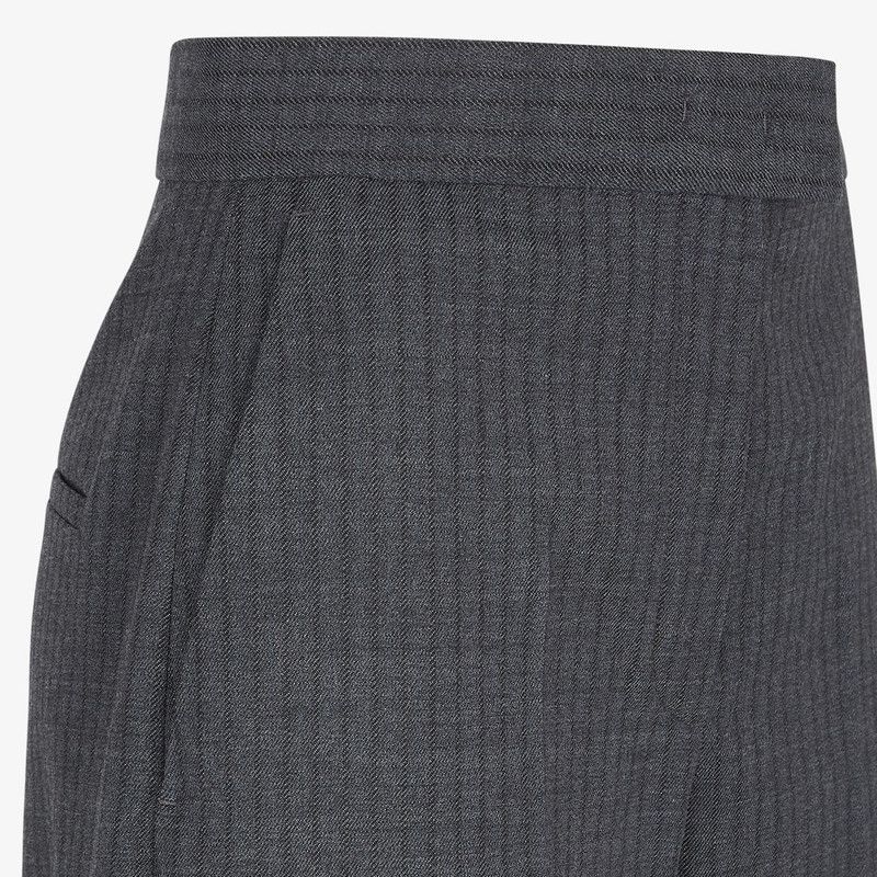 Fendi o1s1wg110326 Trousers in Grey Size 30" / US 8 / IT 44 - 3 Thumbnail