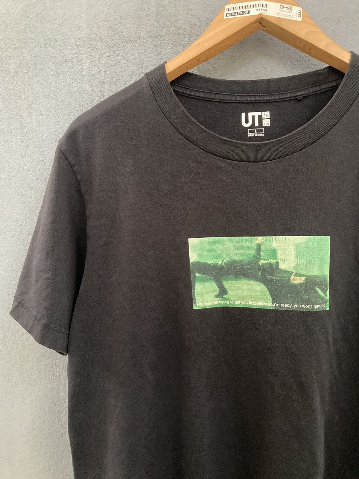 Uniqlo × Warner Bros UT x The Matrix Box Logo Movie Tee Size US L / EU 52-54 / 3 - 3 Thumbnail