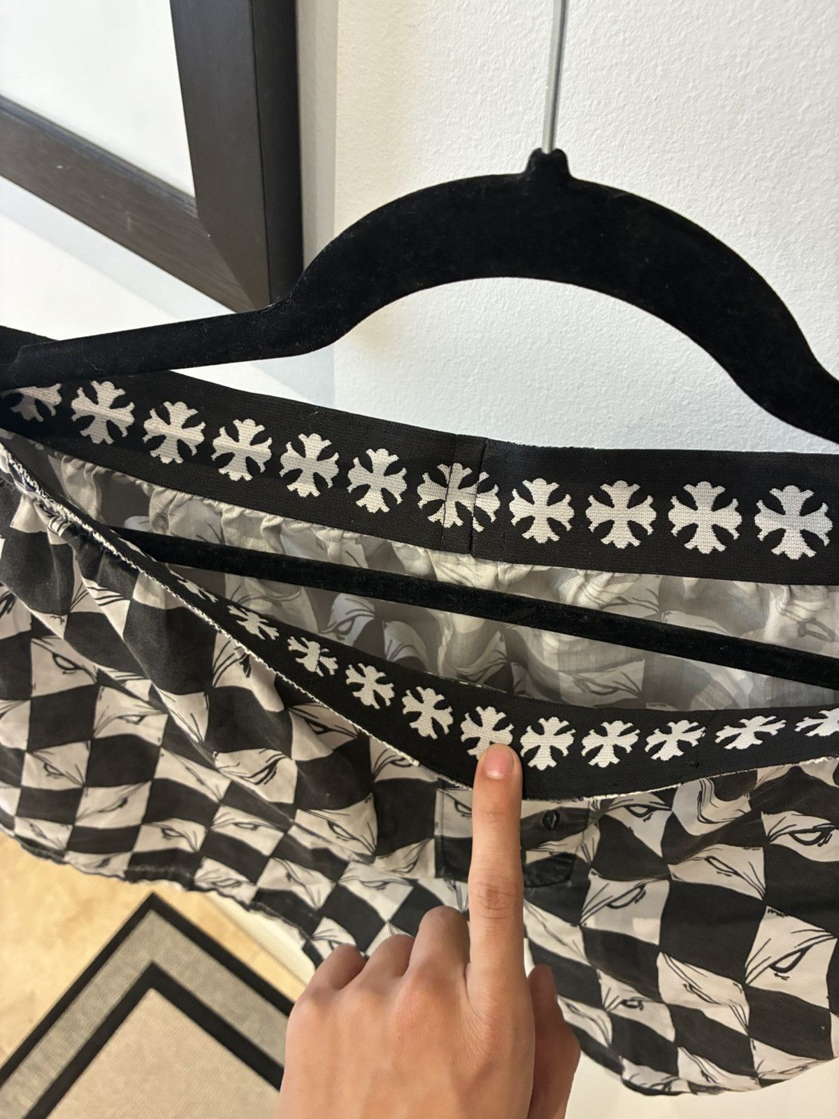 Chrome Hearts Chrome Hearts Mattyboy 99eyes Shorts Size US 34 / EU 50 - 6 Thumbnail