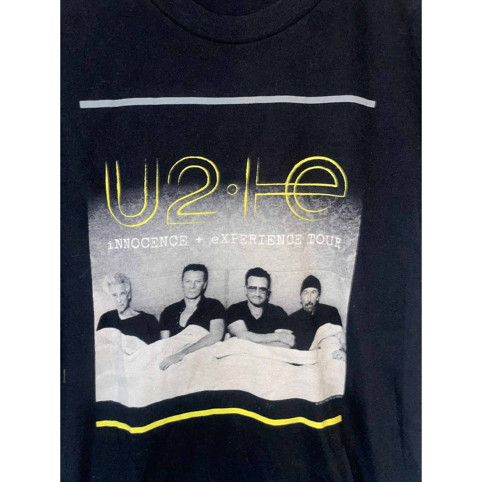 Band Tees Womens U2 Tour Shirt IE Innoccence Concert Tee M 2015 Medium Size M / US 6-8 / IT 42-44 - 2 Thumbnail