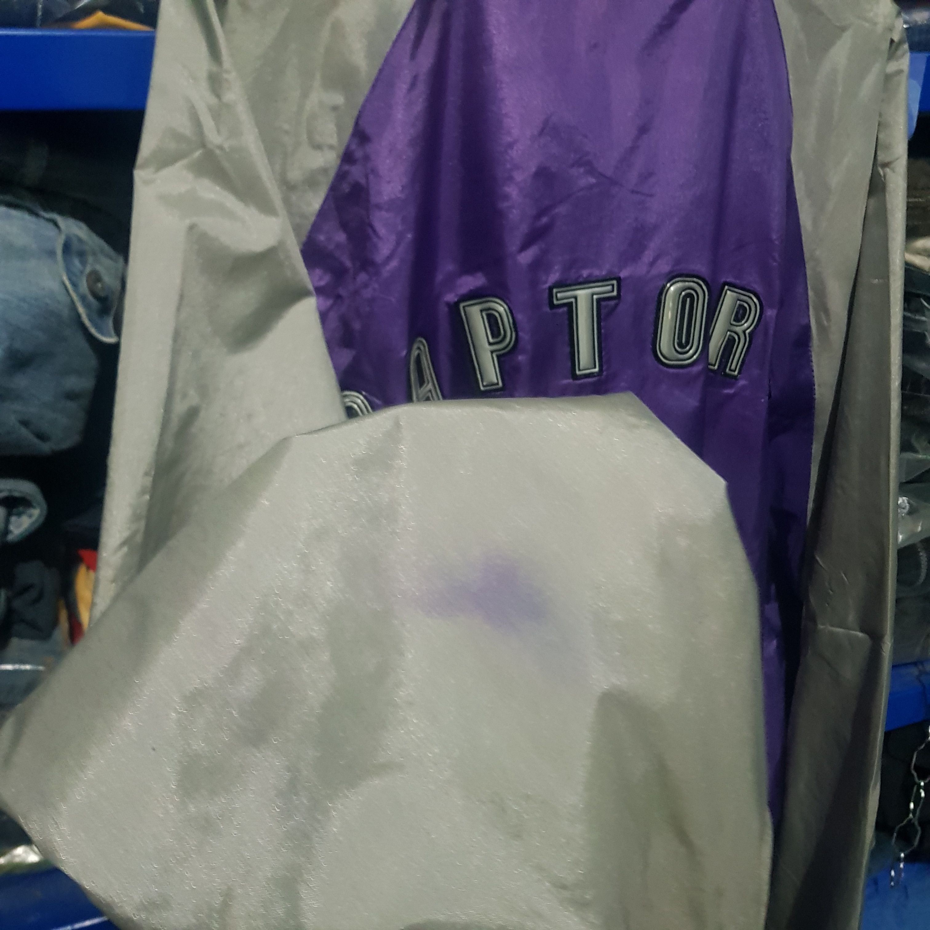 NBA × Pro Player × Vintage Vintage pro player Toronto Raptors jacket Size US XL / EU 56 / 4 - 2 Thumbnail