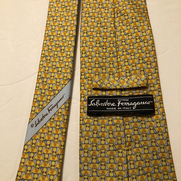 Salvatore Ferragamo SALVATORE FERRAGAMO MEN'S NEW 100%SILK TIE WIDTH: 3 1/2" Size ONE SIZE - 12 Thumbnail