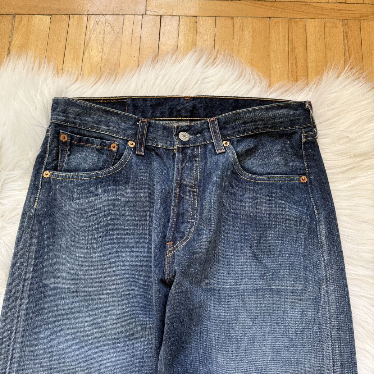 Levi's 📌 Vintage 00’s Levi's 501 Denim Washed Jeans Size US 31 - 12 Thumbnail